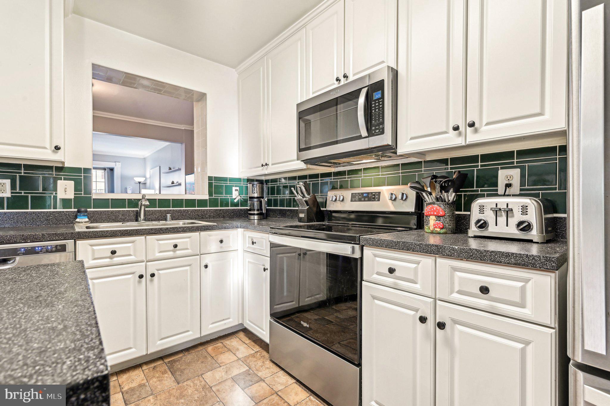 BRISTOL FOREST - Residential