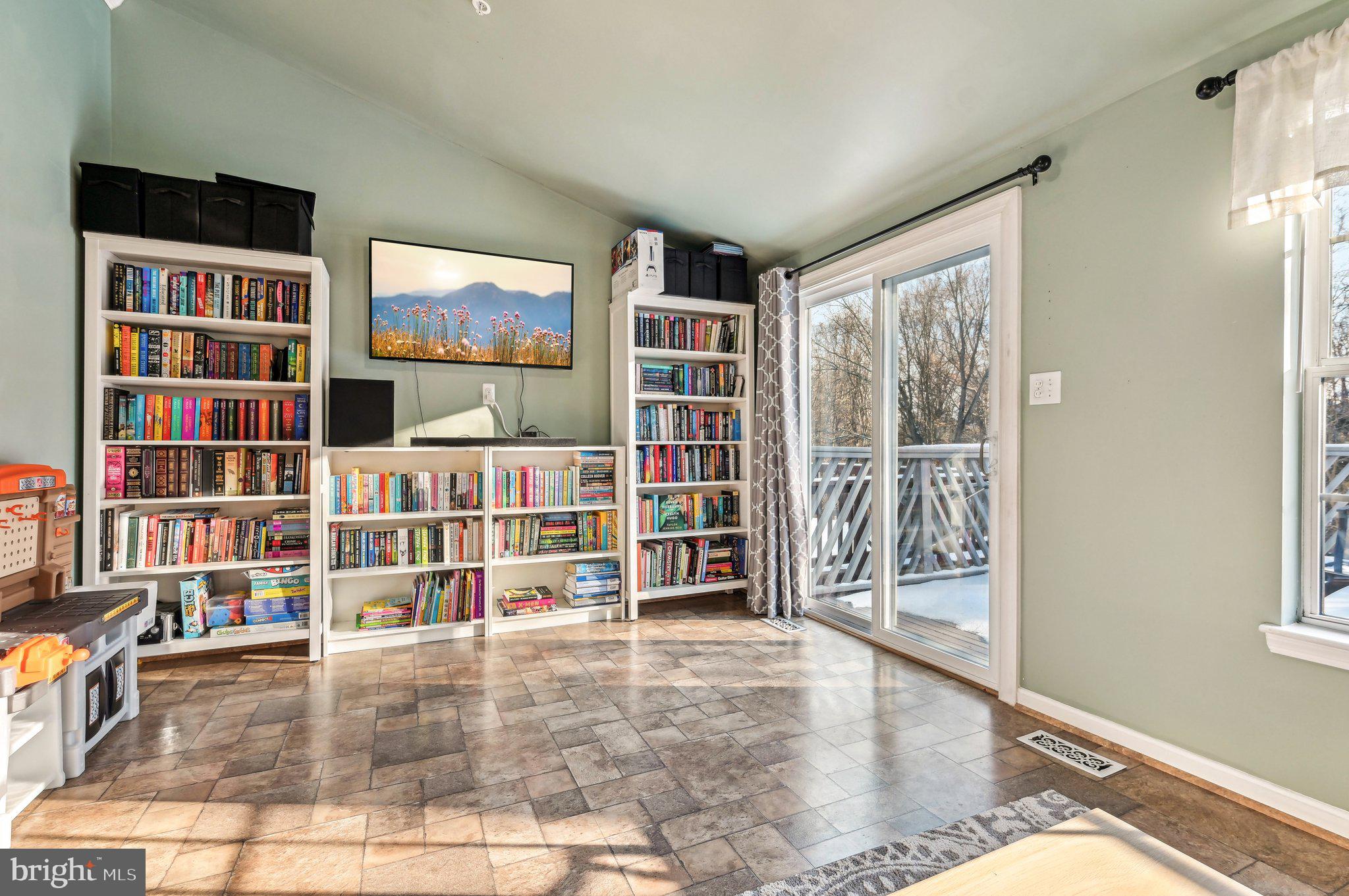 BRISTOL FOREST - Residential