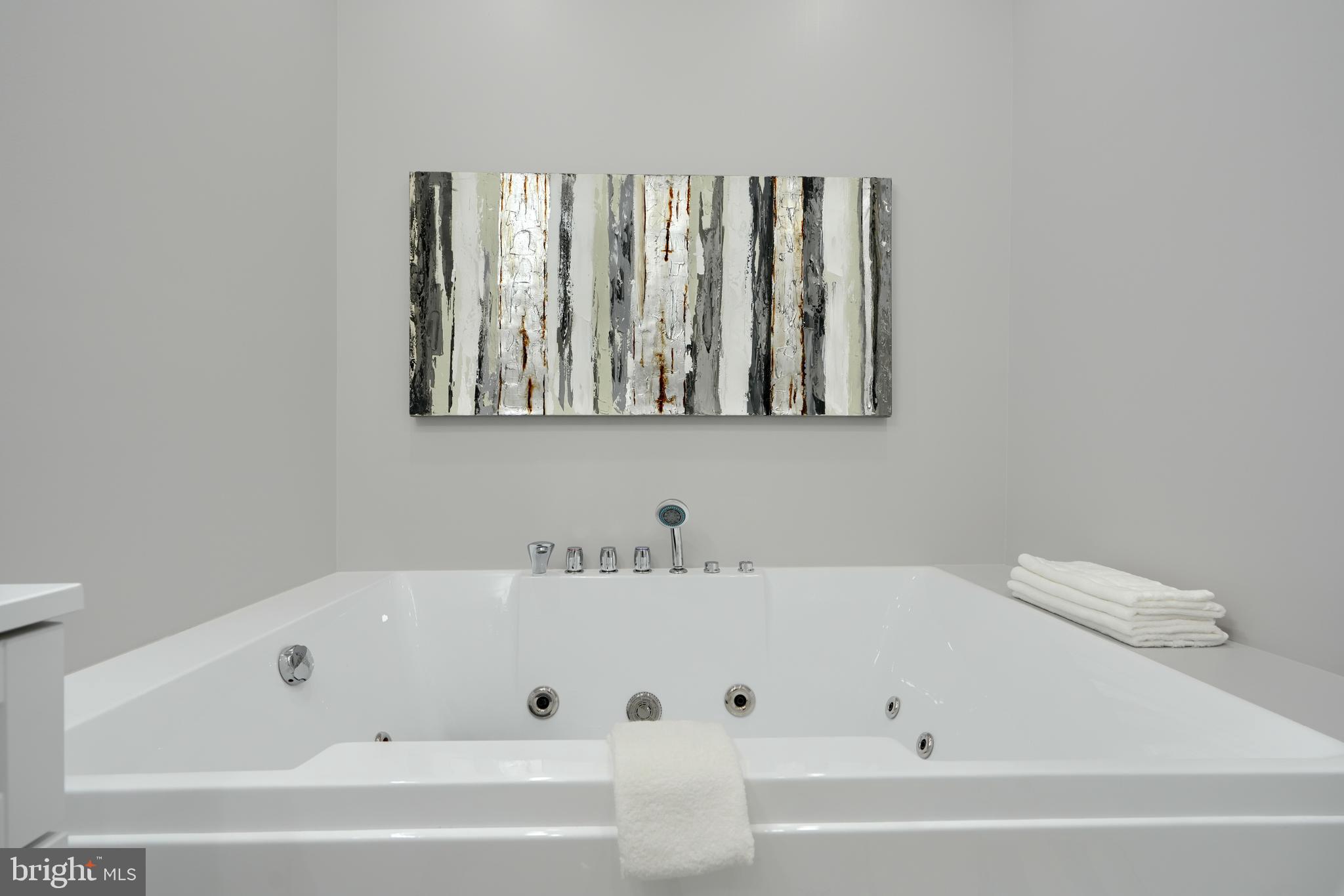 OVERLEA - Residential