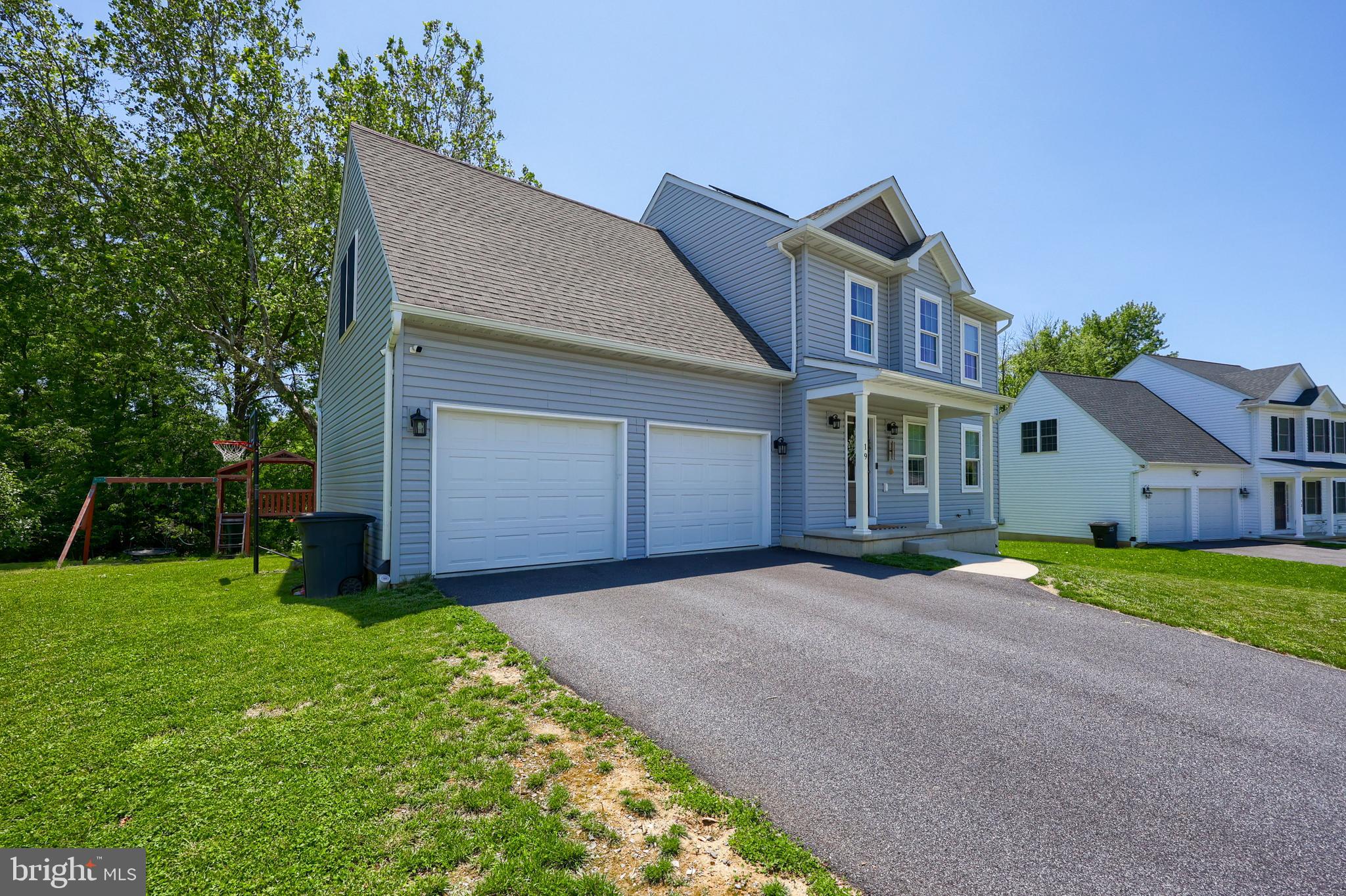19 TENNYSON DRIVE