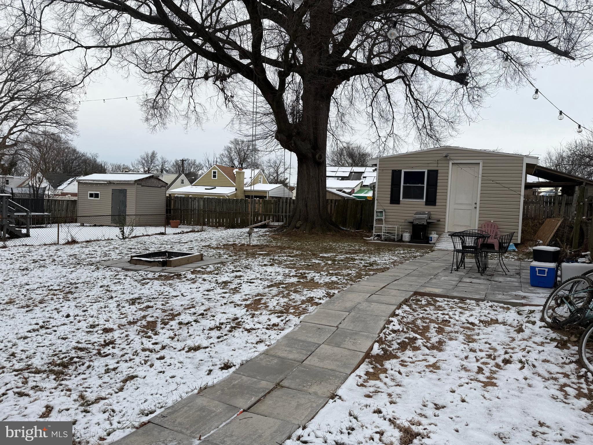 DEFENSE HEIGHTS - Residential