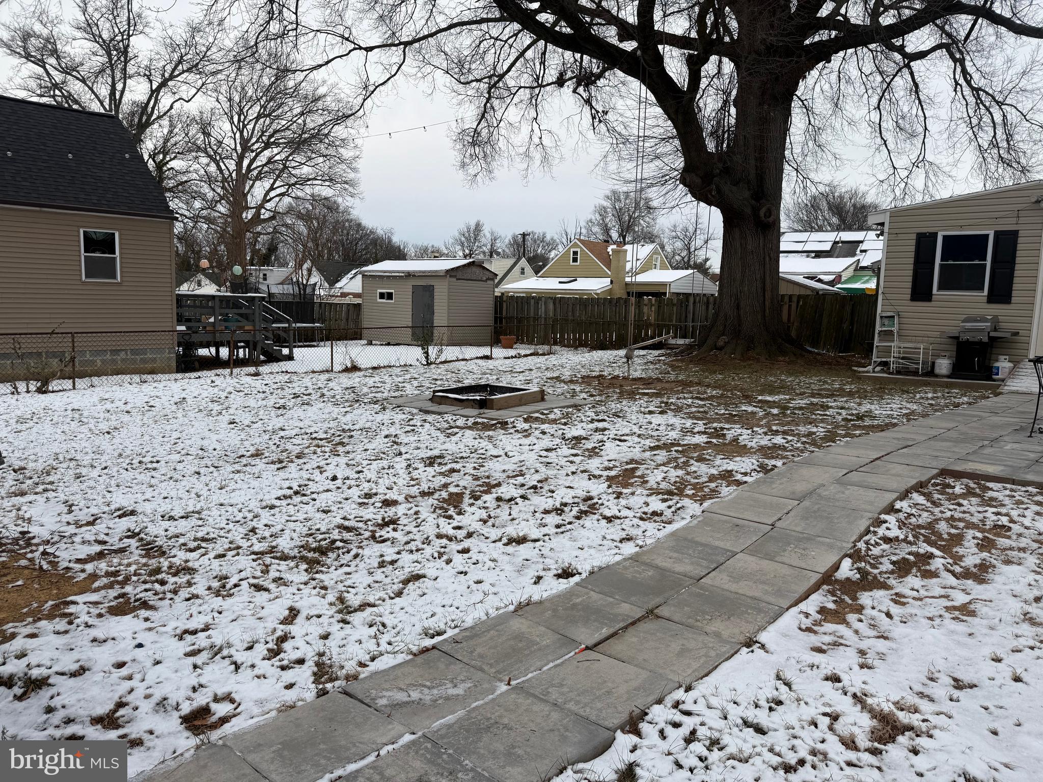 DEFENSE HEIGHTS - Residential