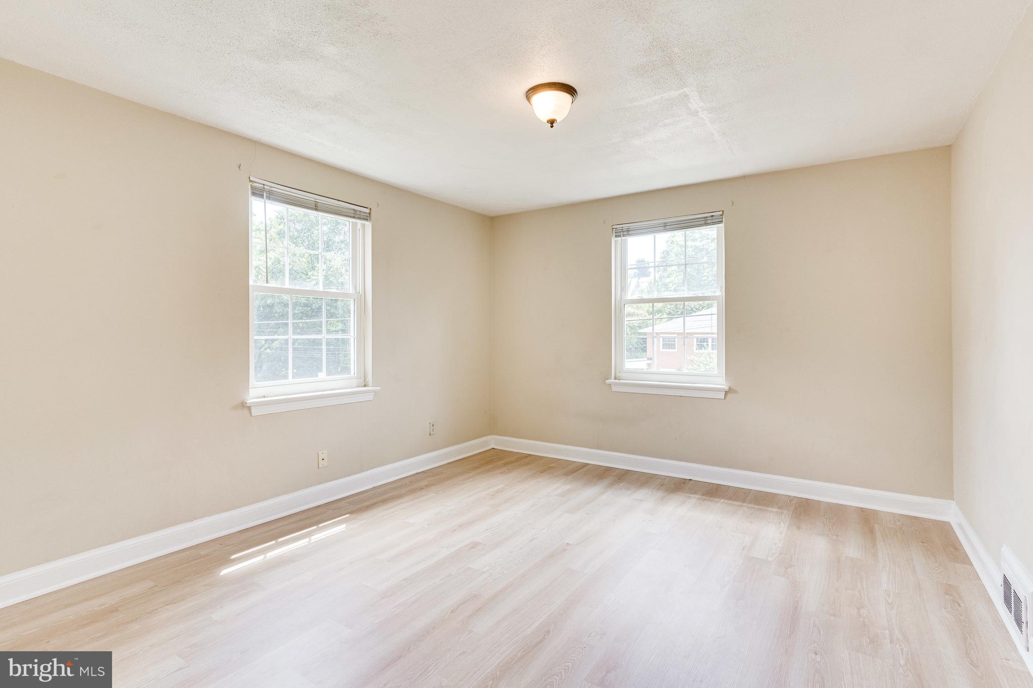 CHERRYDALE - Residential Lease