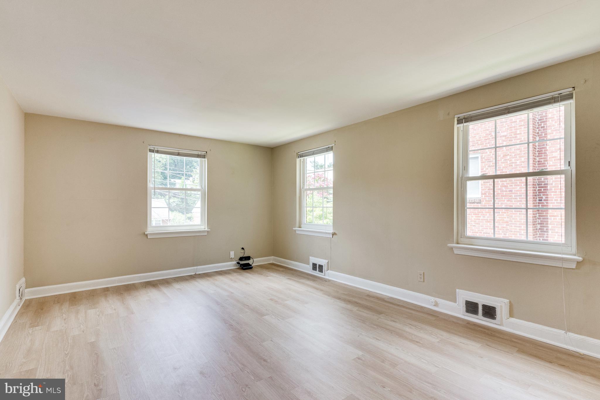 CHERRYDALE - Residential Lease