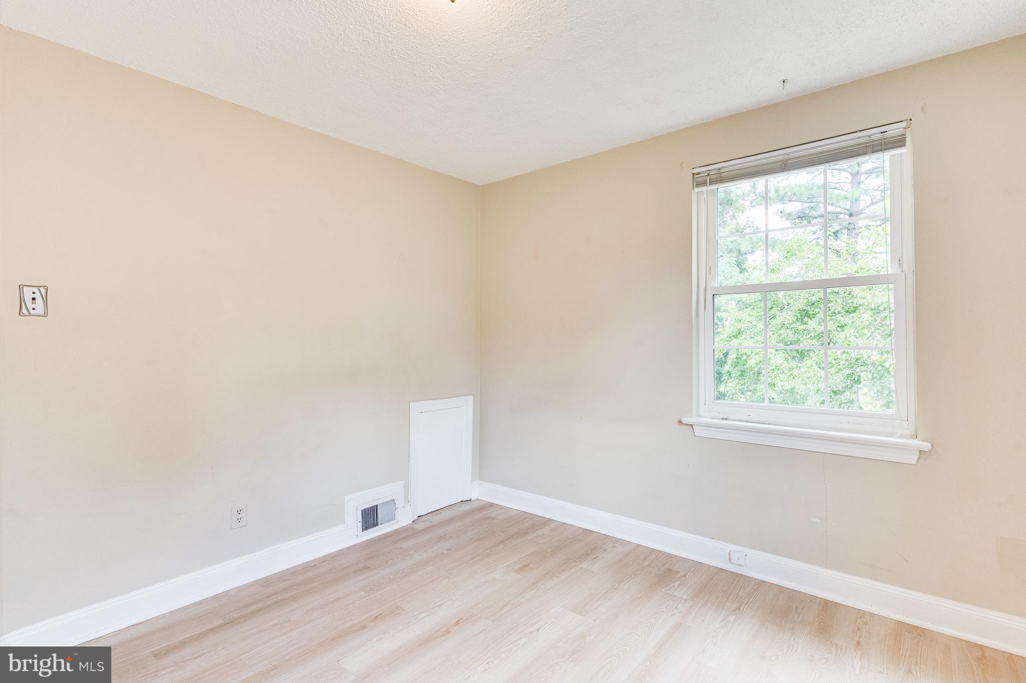 CHERRYDALE - Residential Lease