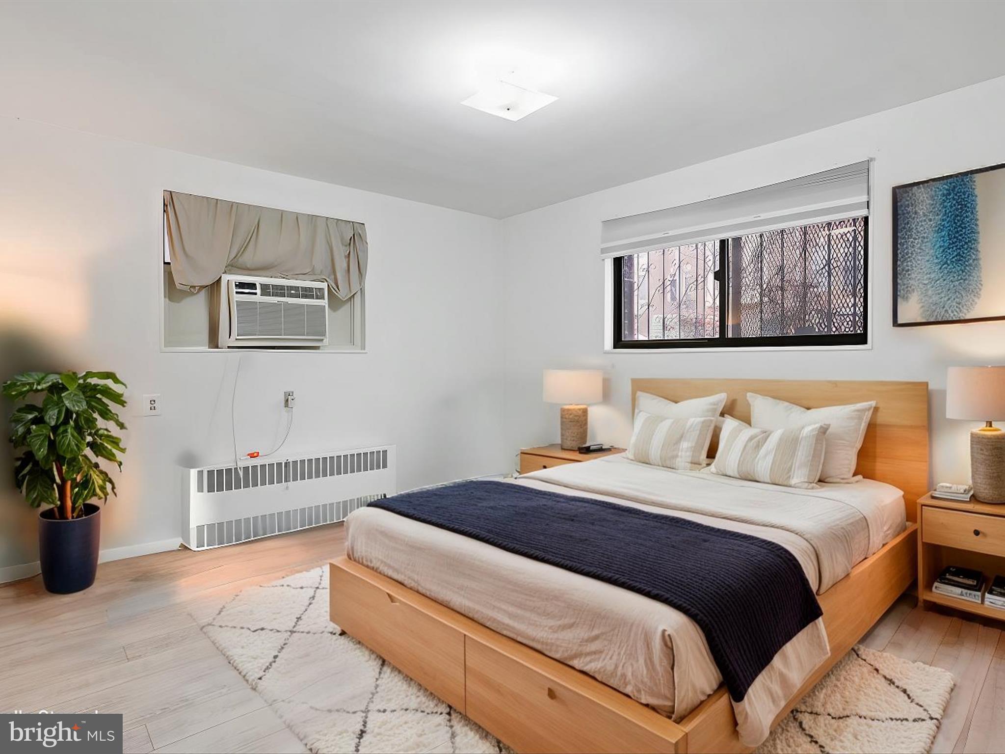 1581 N COLONIAL TERRACE 201-X