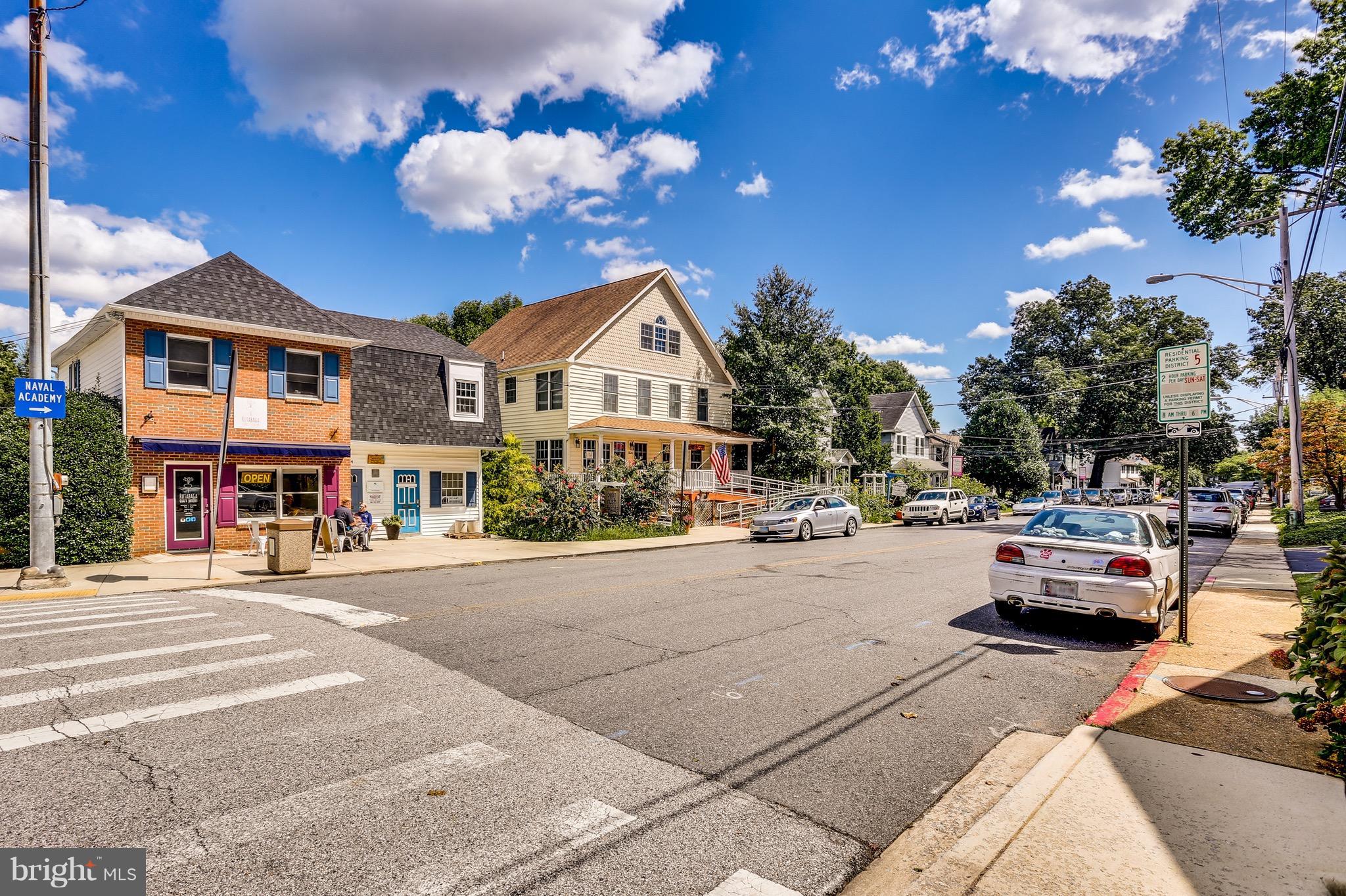 WARDOUR - Residential