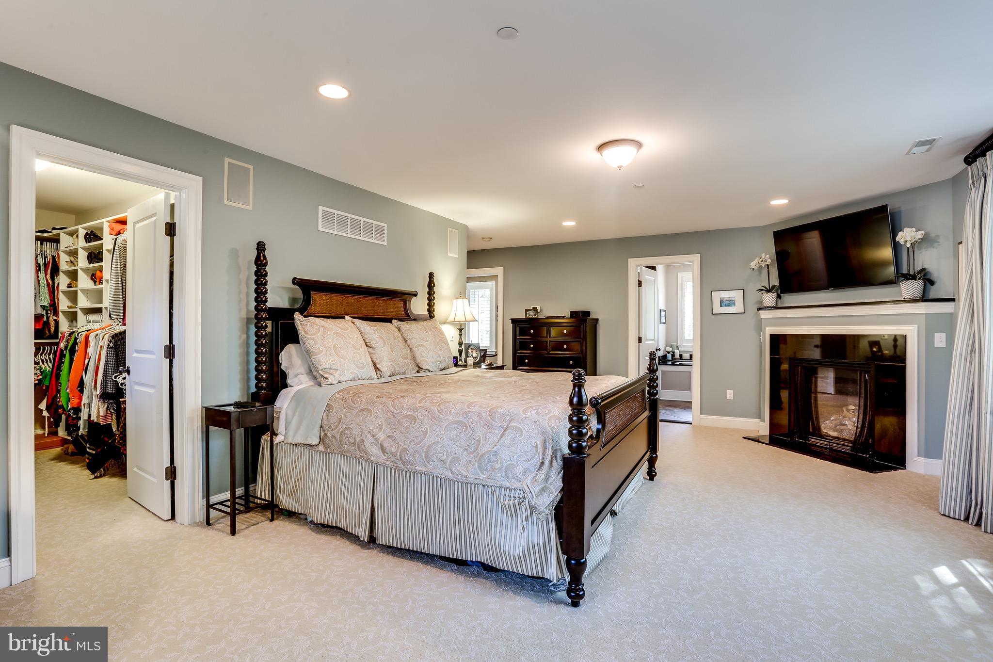 WARDOUR - Residential