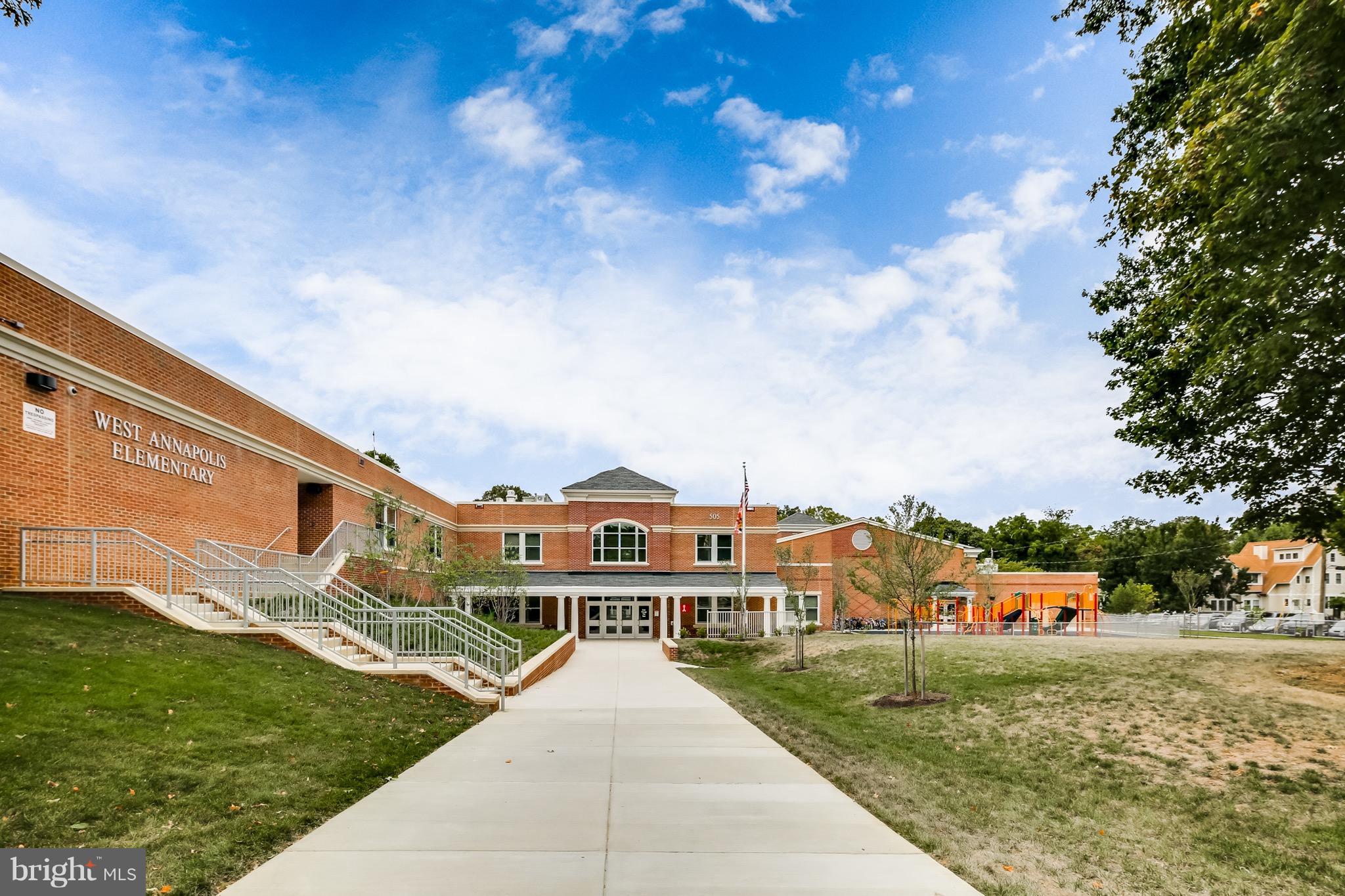 WARDOUR - Residential