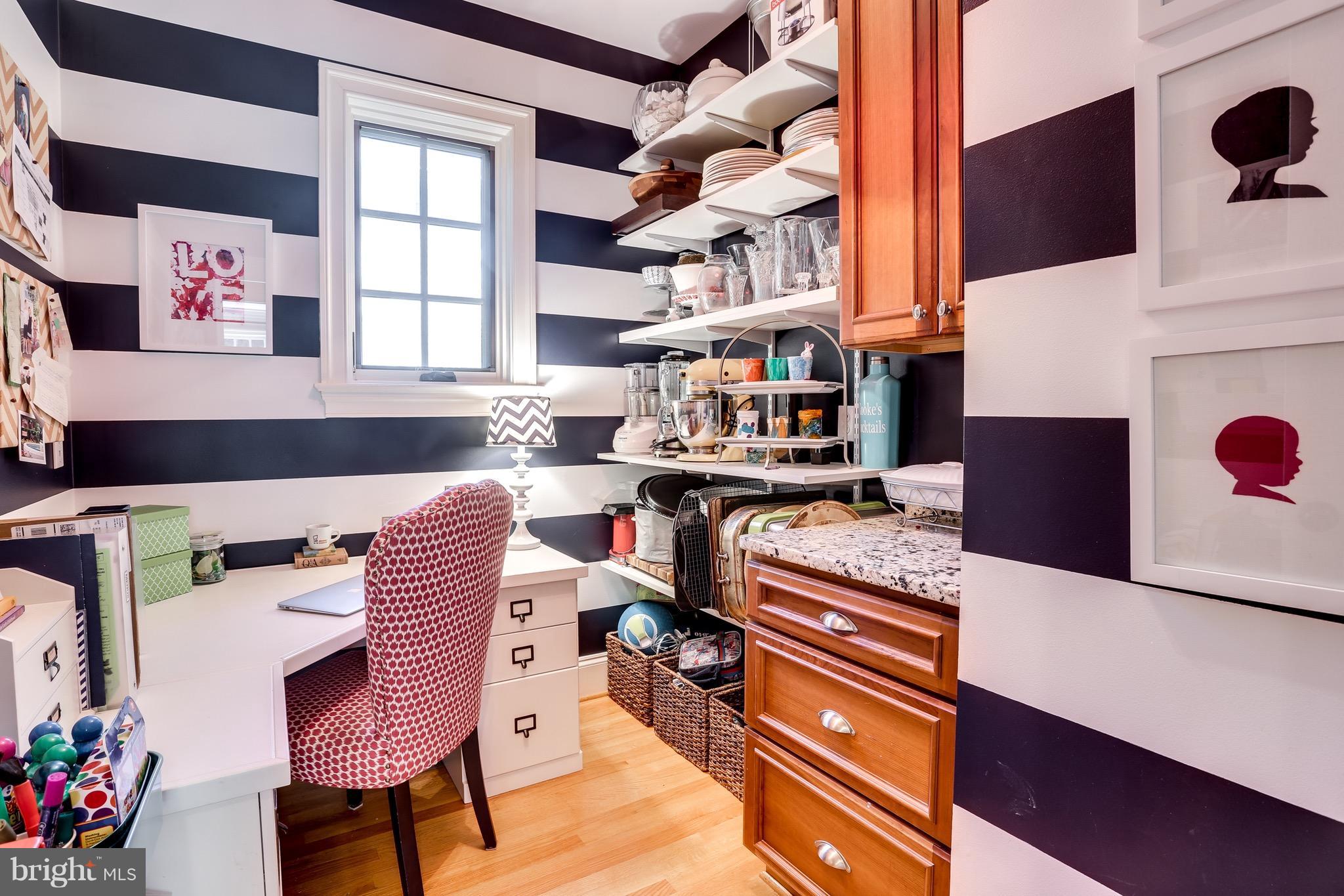 WARDOUR - Residential