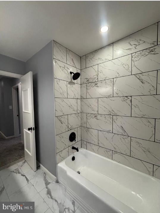 WOODMOOR ESTATES - Residential