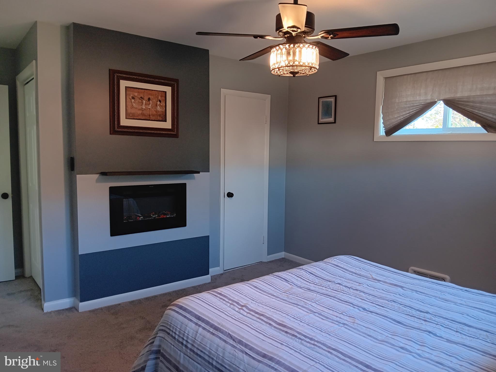 WOODMOOR ESTATES - Residential