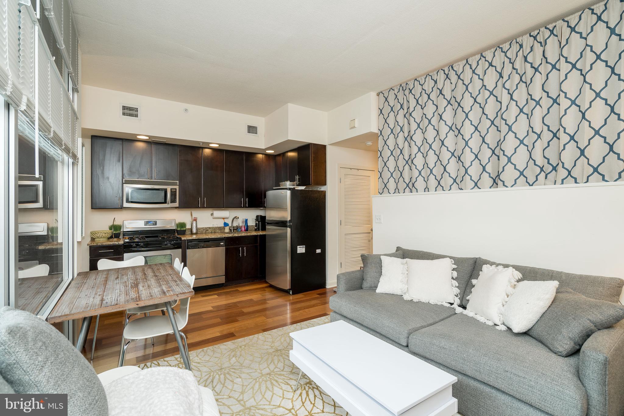 22 S FRONT STREET 303