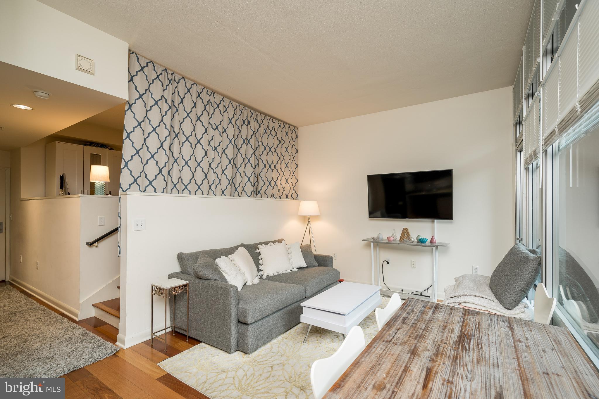 22 S FRONT STREET 303