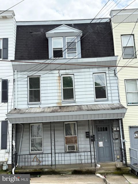 405 E MARKET STREET POTTSVILLE PA 17901