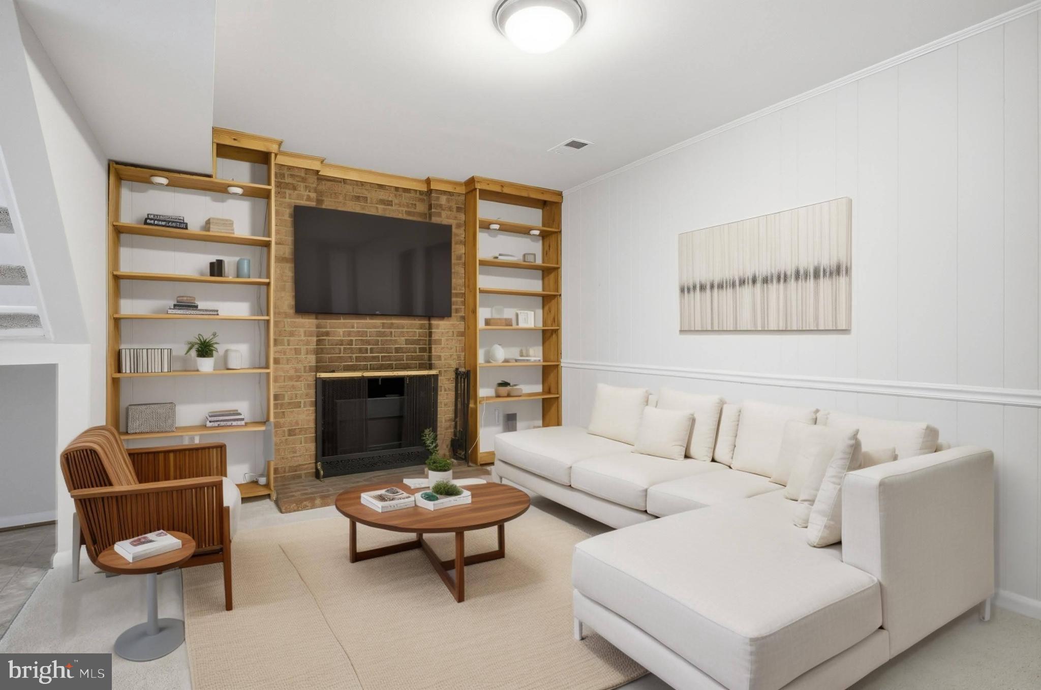 3054 MISSION SQUARE DRIVE