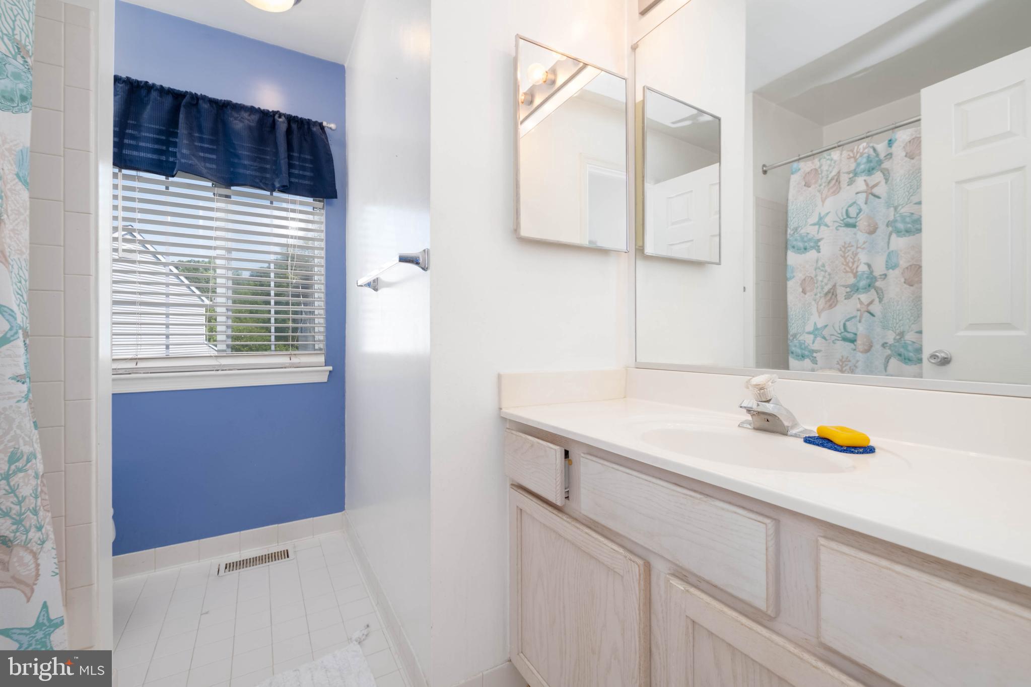 FAIRWINDS - Residential