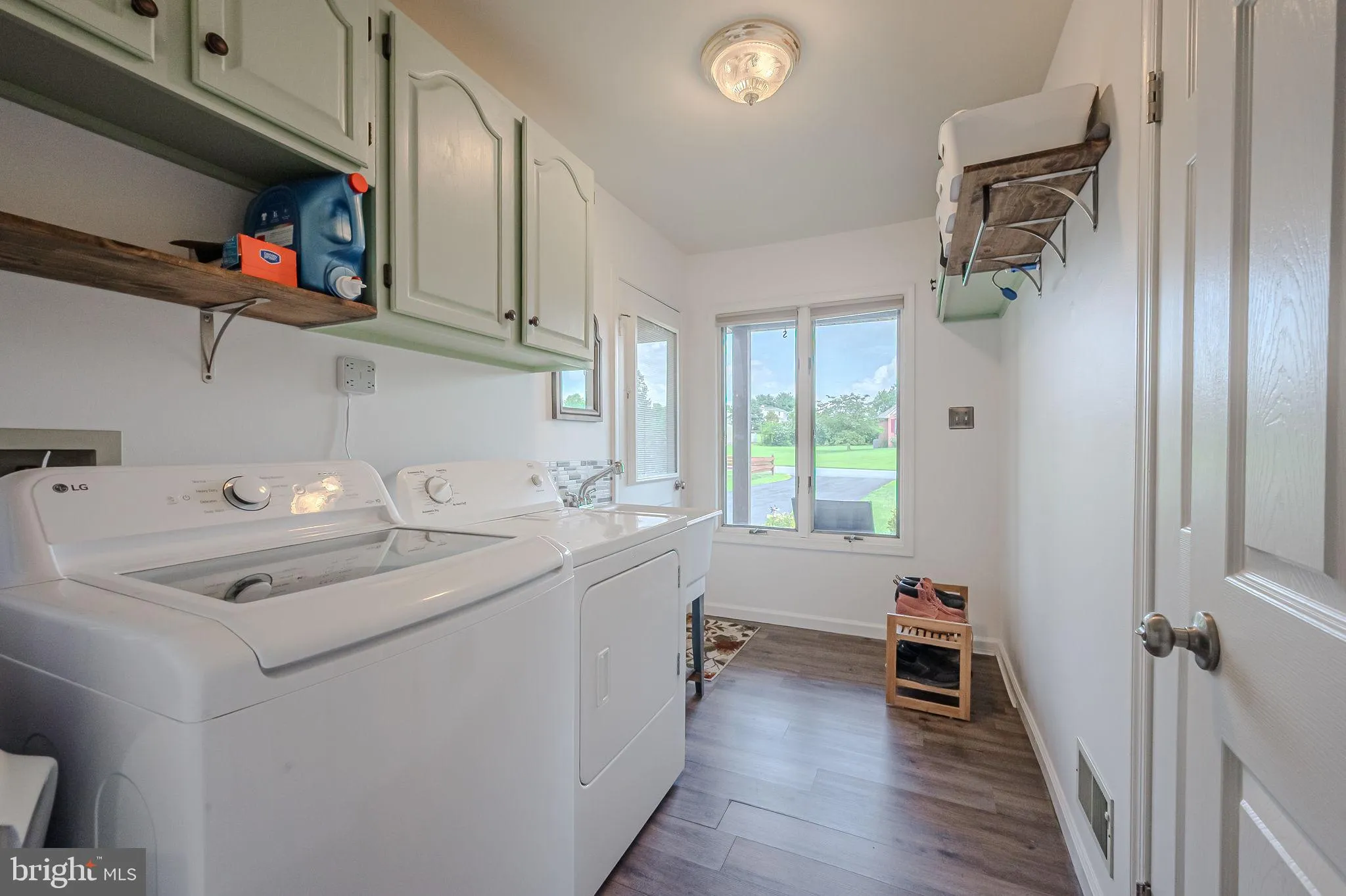 Middletown, Delaware 19709, United States, 4 Bedrooms Bedrooms, ,3 BathroomsBathrooms,Residential,Active,175969