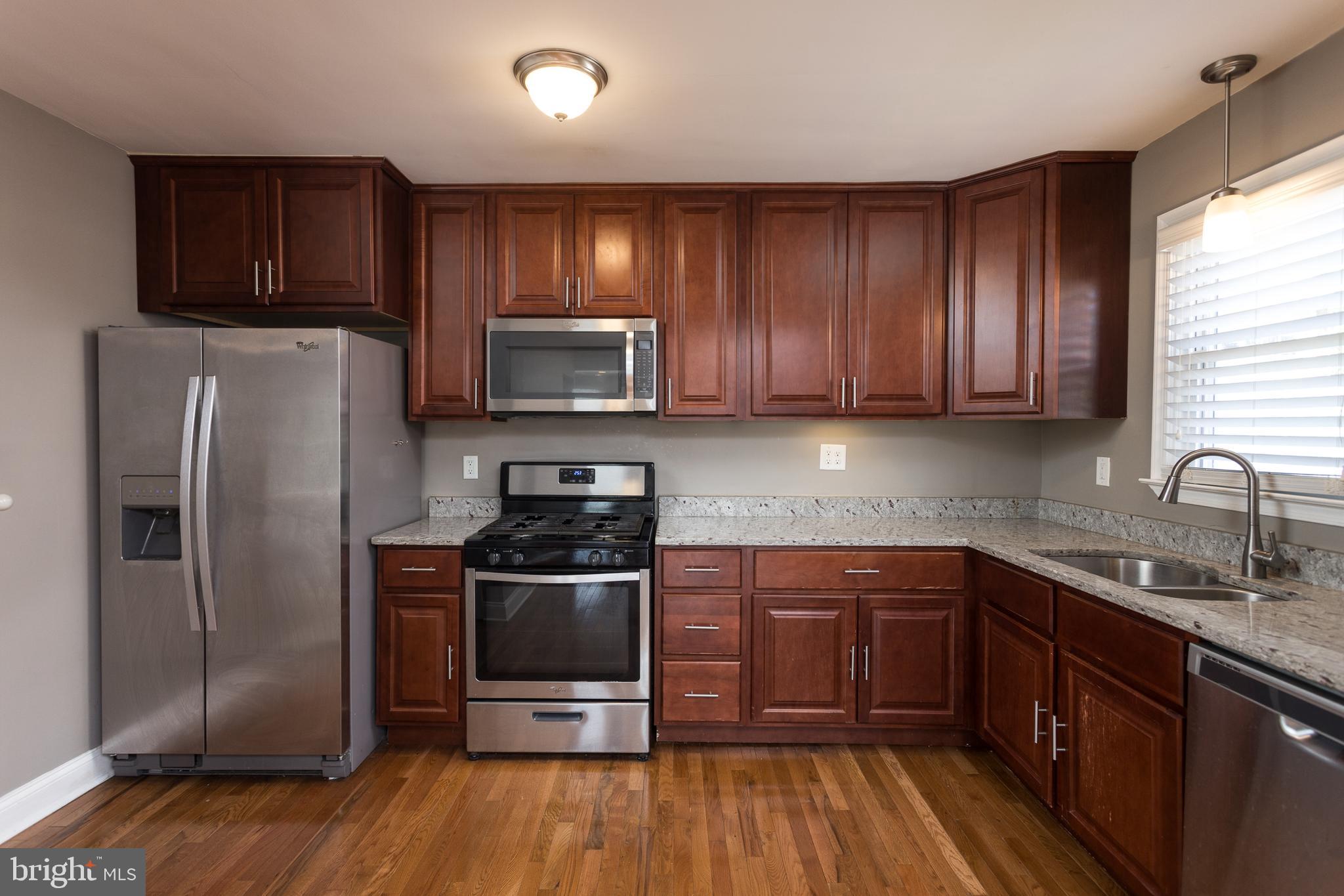 KENSINGTON - Residential