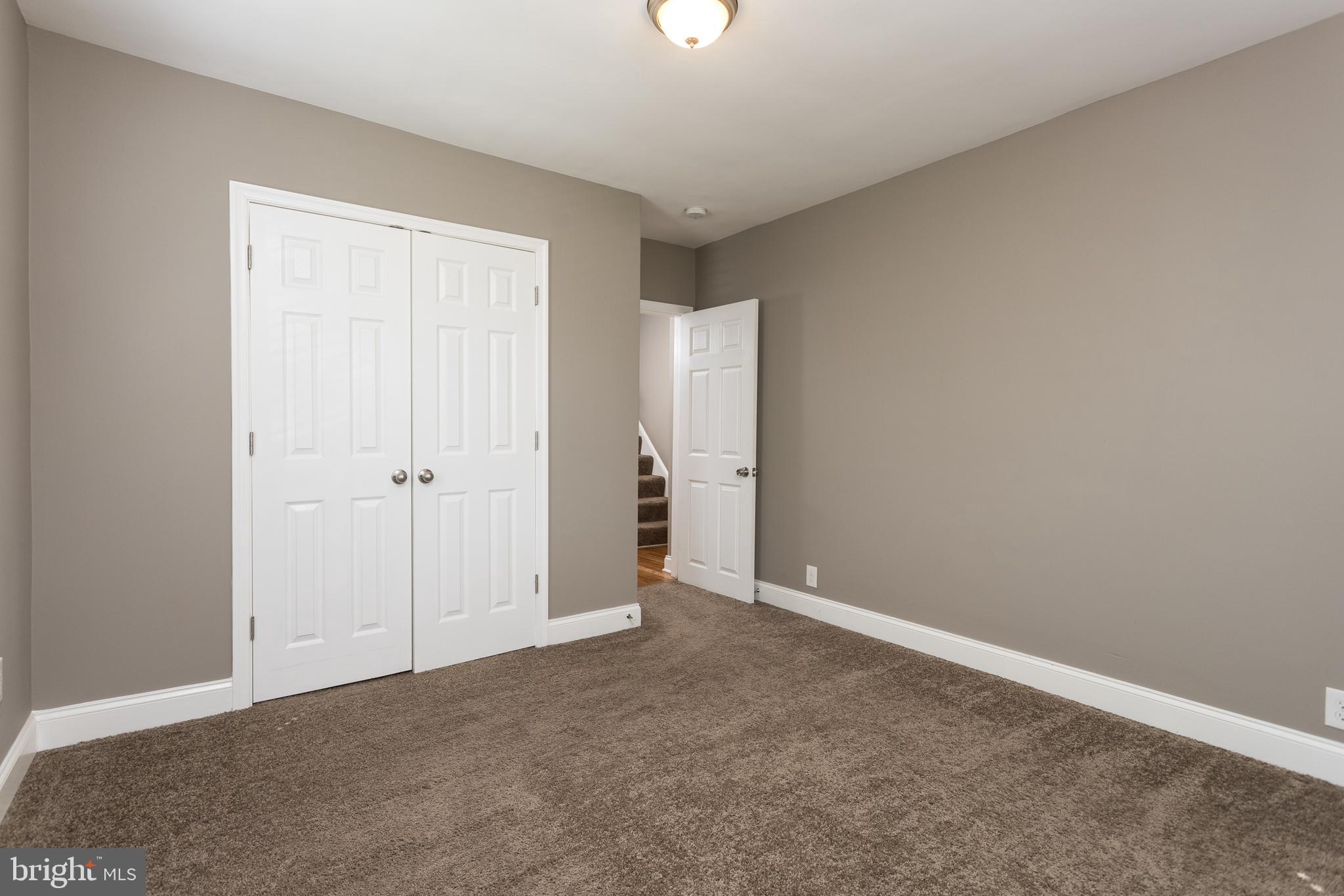 KENSINGTON - Residential