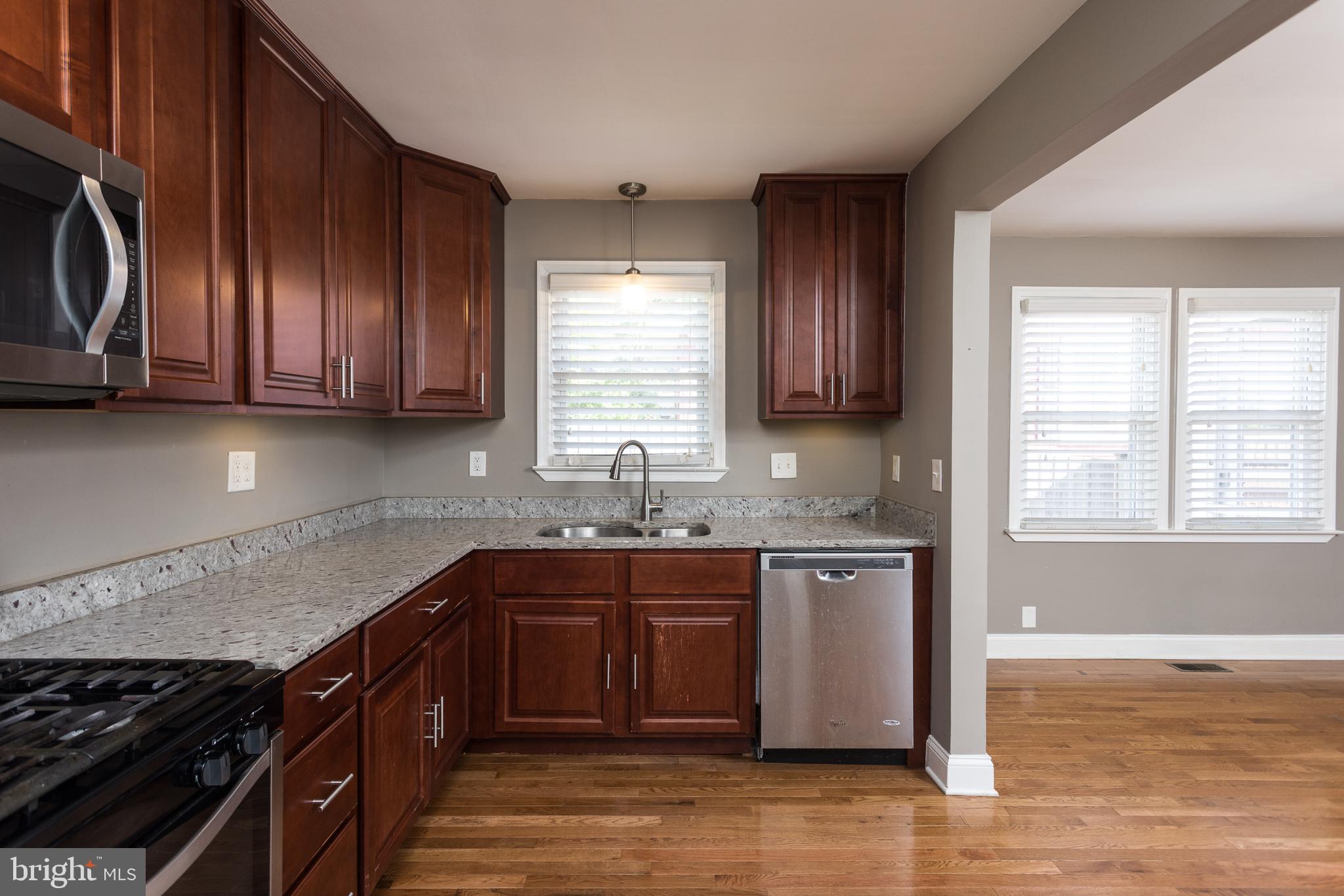 KENSINGTON - Residential