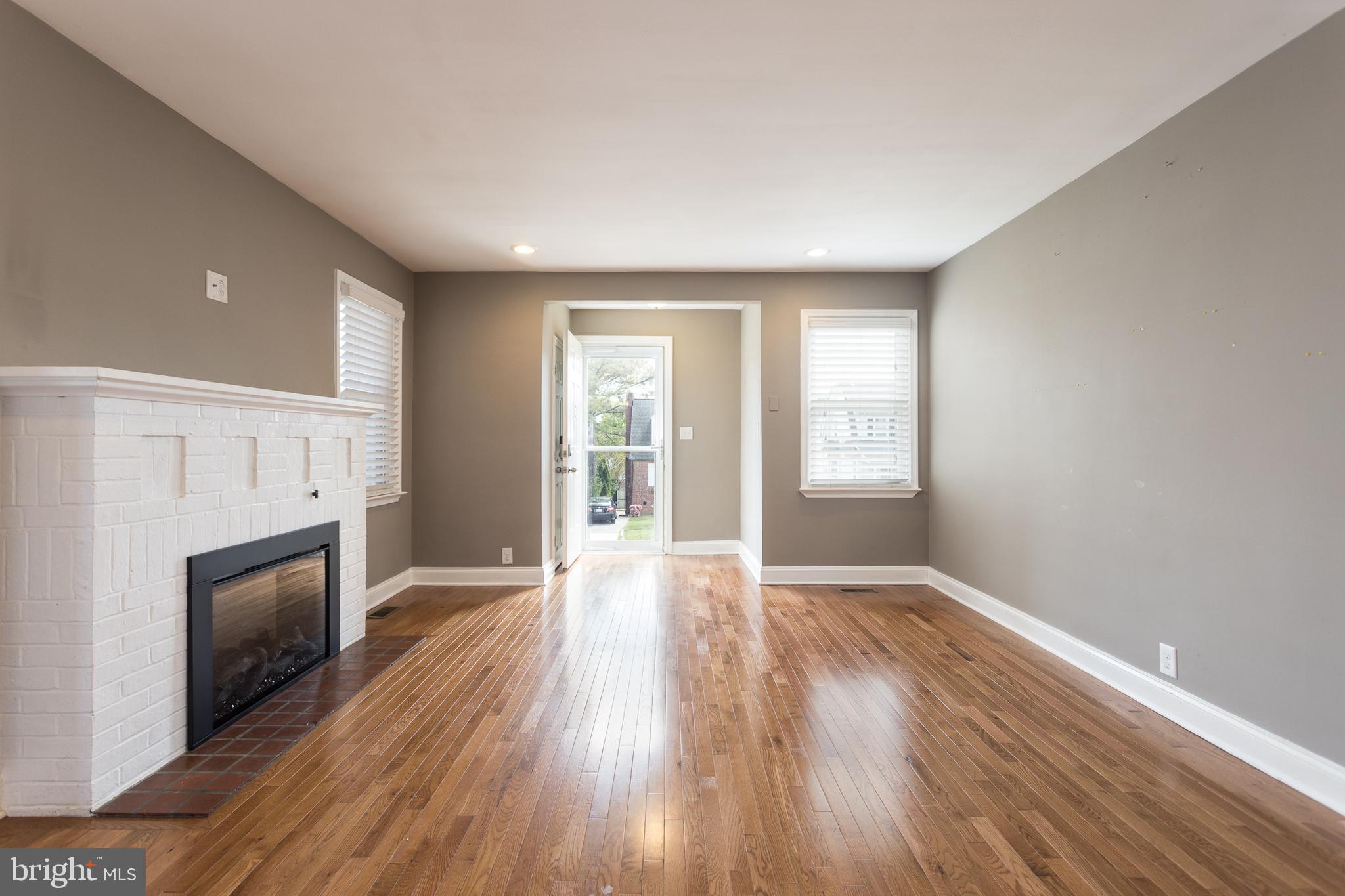 KENSINGTON - Residential