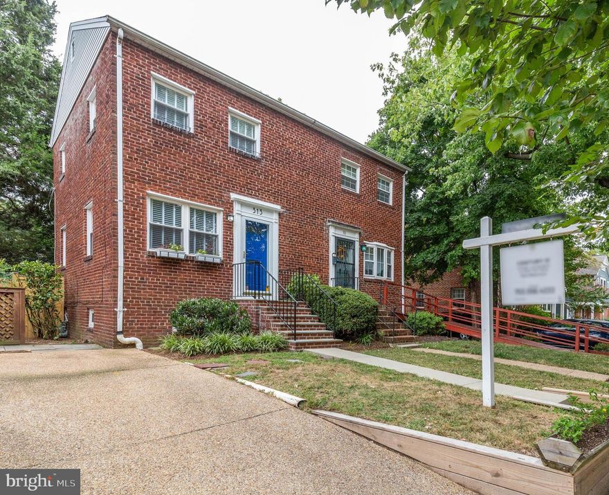 Charm and location all in one in this sought-after Rosemont neighborhood! Light filled duplex steps away from the Braddock Metro. Walking distance to popular Del Ray and Old Town with countless options for restaurants, shopping and community activities. Minutes from the new Amazon HQ2 and VT Innovation Campus. Kitchen is appointed with S/S appliances, hardwood floors in living and bedrooms, spacious lower level and large deck with back yard for relaxing or entertaining. Recent enhancements are custom blinds, builders fence, USA home insulation and brand new HVAC (June  19).