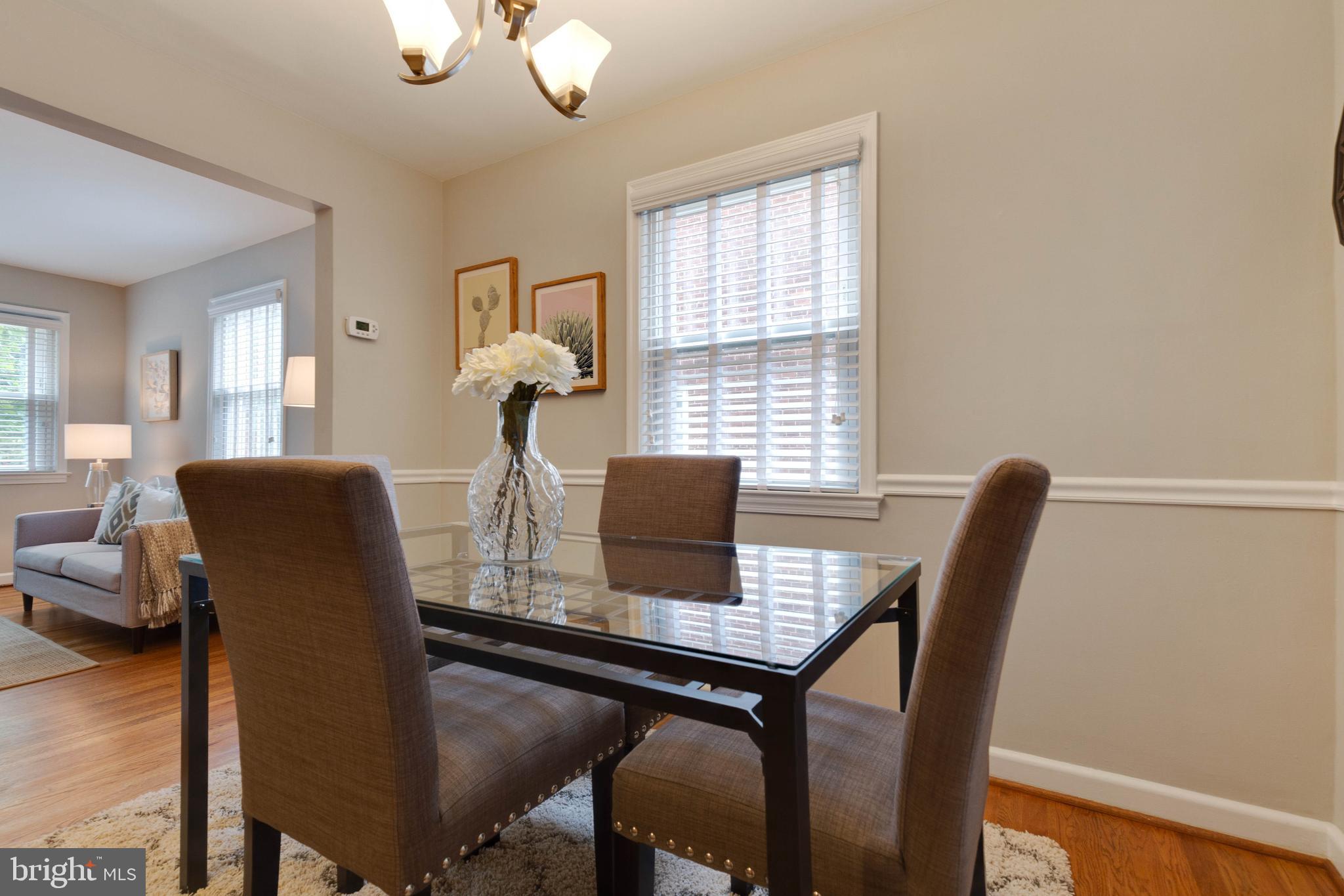 ROSEMONT PARK - Residential