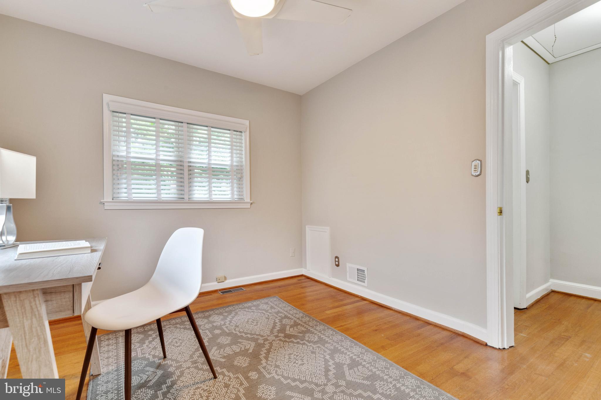 ROSEMONT PARK - Residential