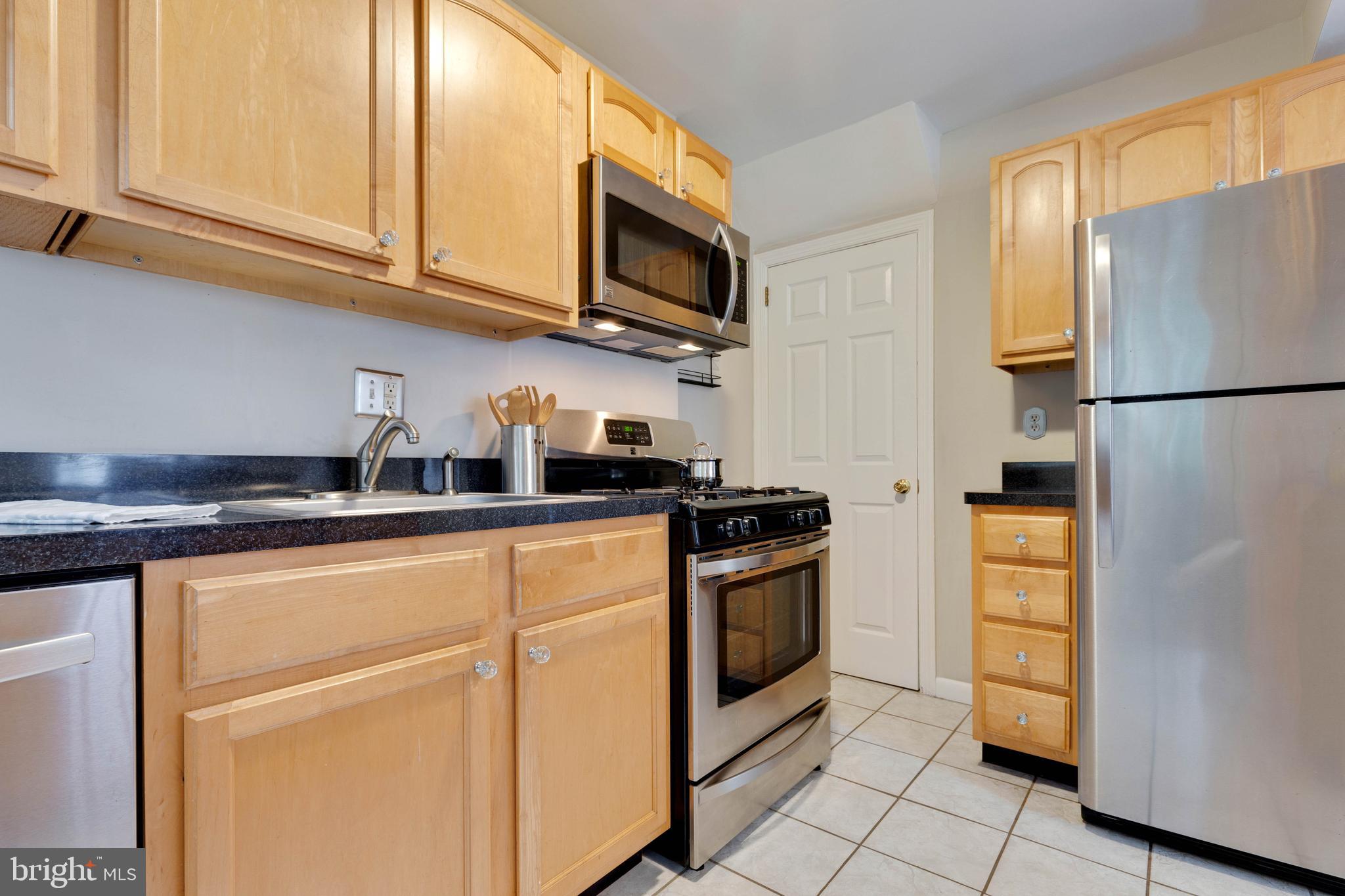 ROSEMONT PARK - Residential