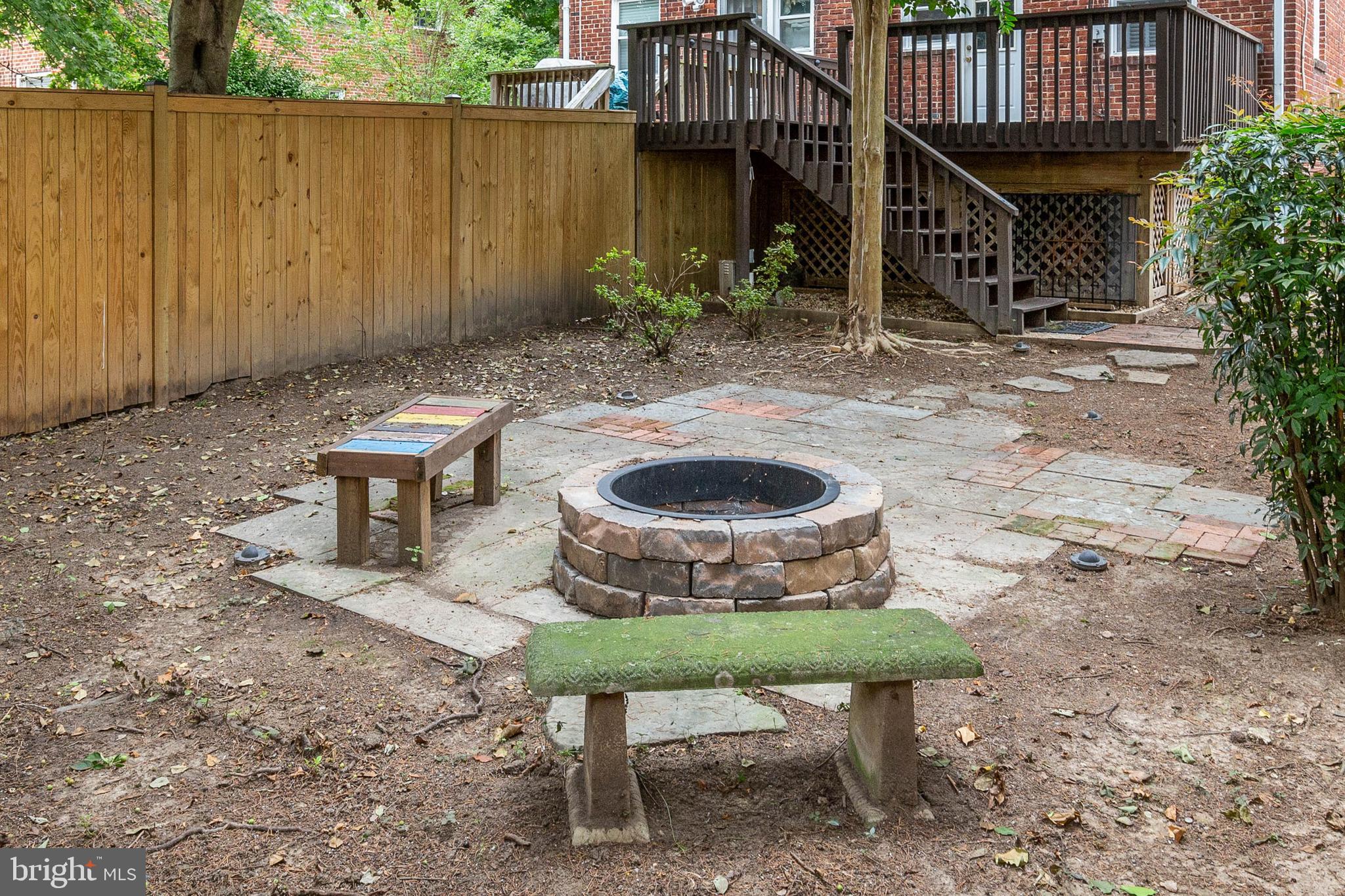 ROSEMONT PARK - Residential