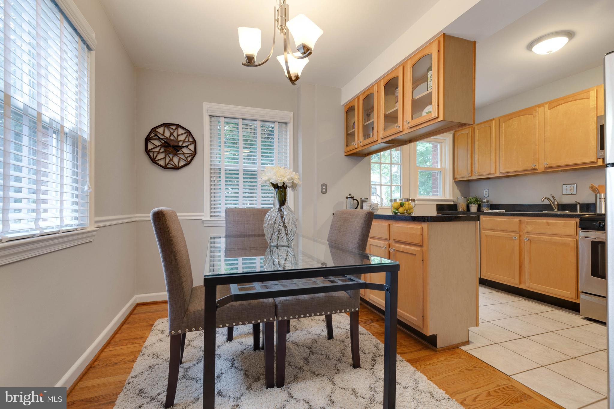 ROSEMONT PARK - Residential