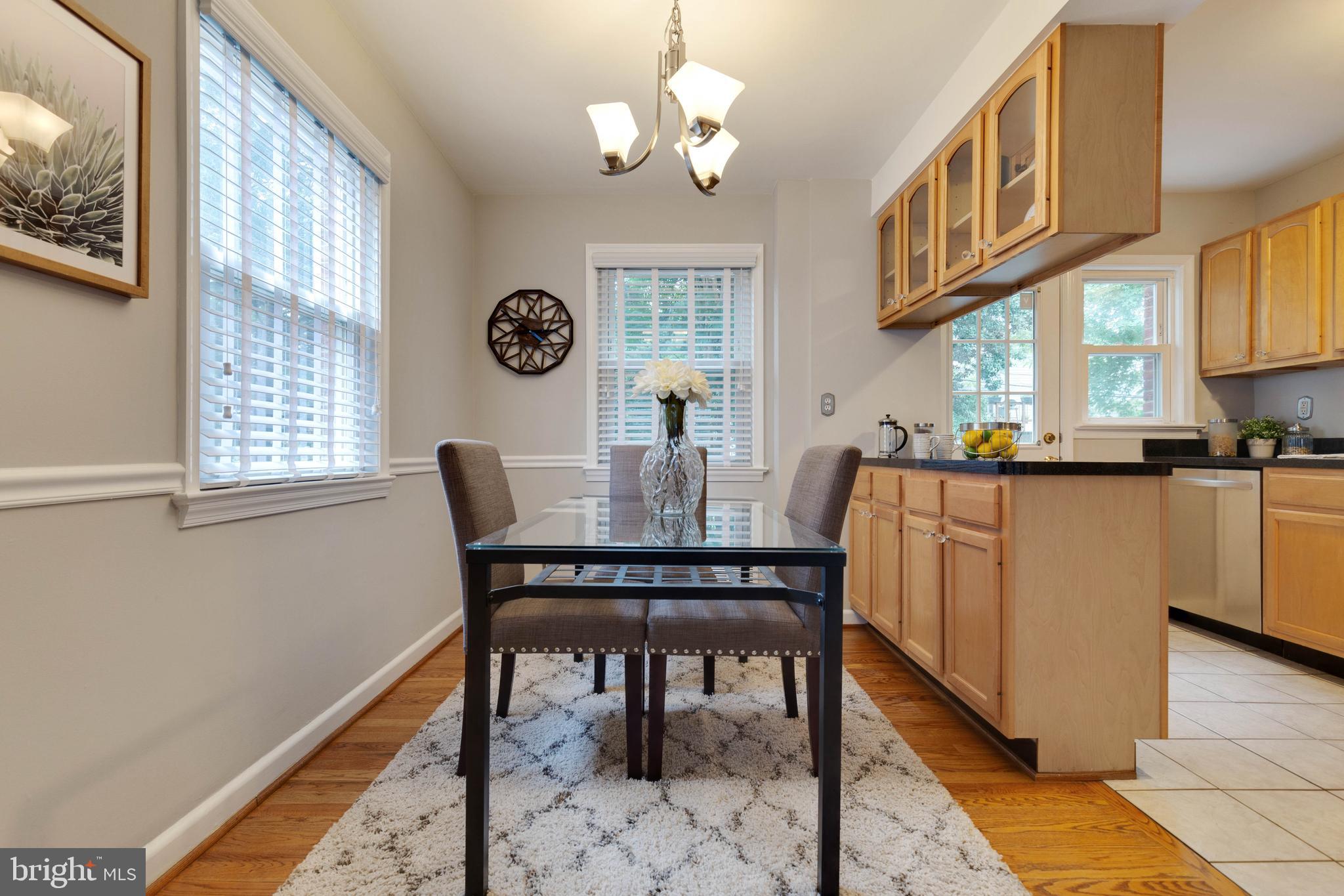 ROSEMONT PARK - Residential