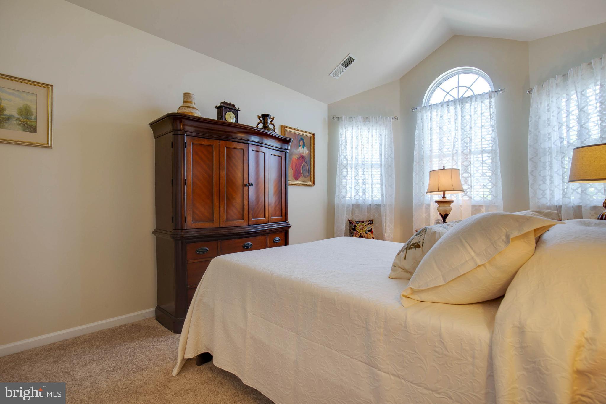 BELMONT BAY - Residential