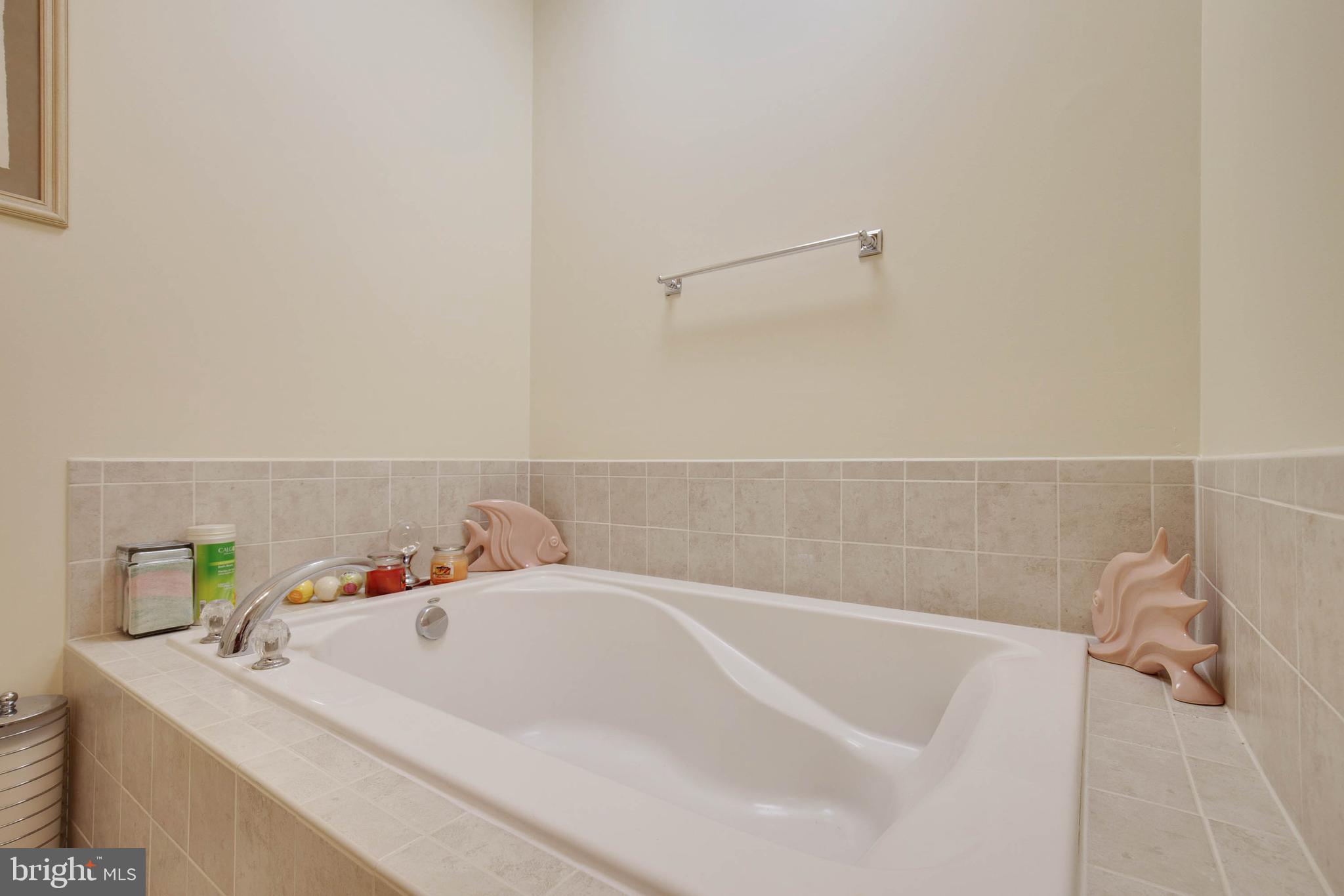 BELMONT BAY - Residential