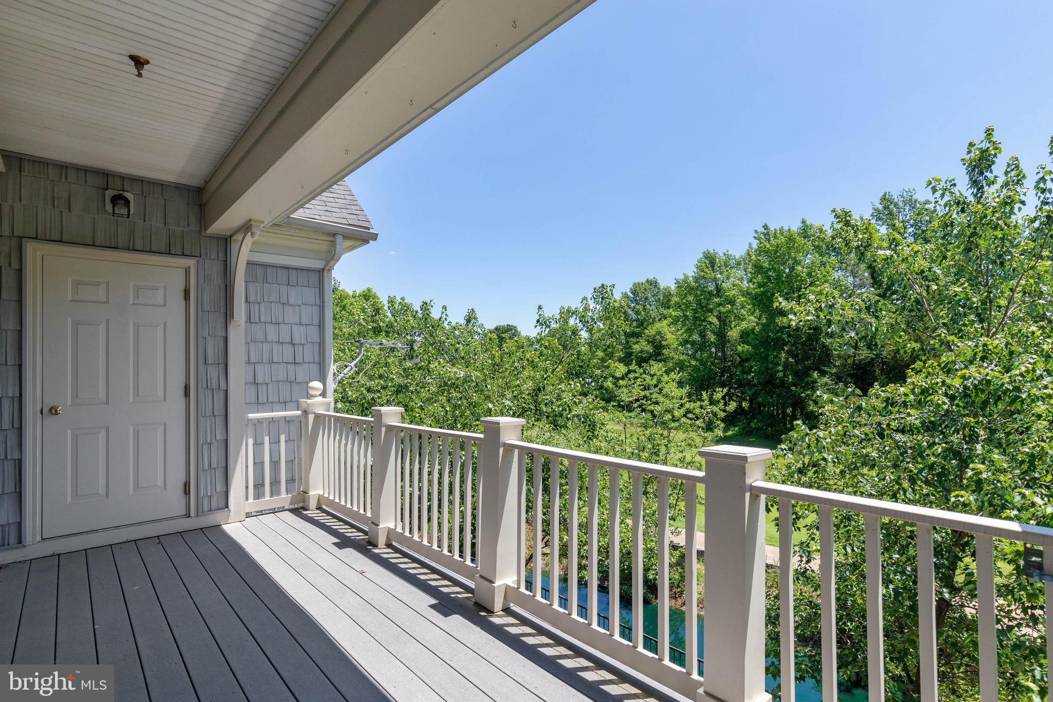 BELMONT BAY - Residential