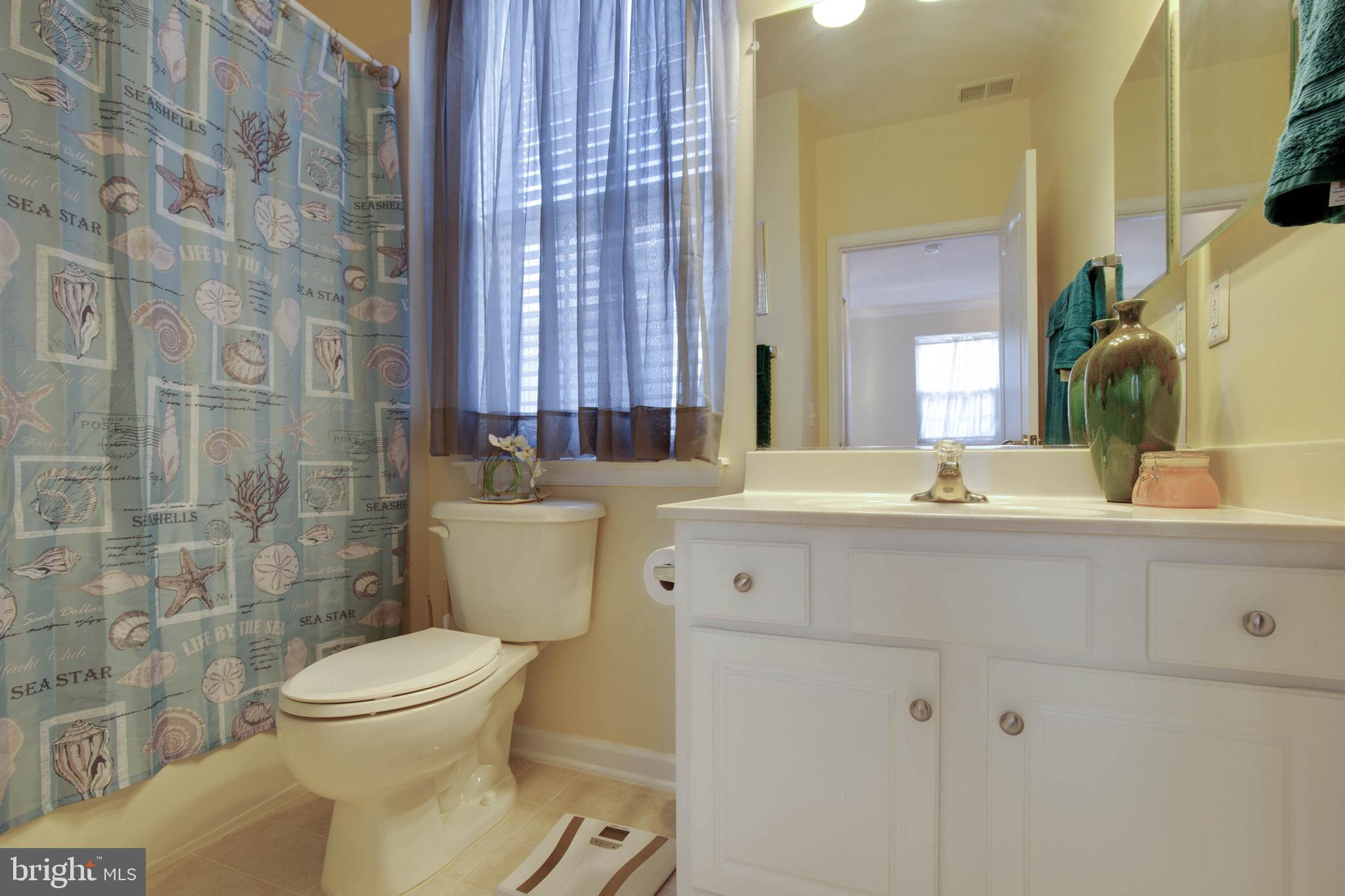 BELMONT BAY - Residential