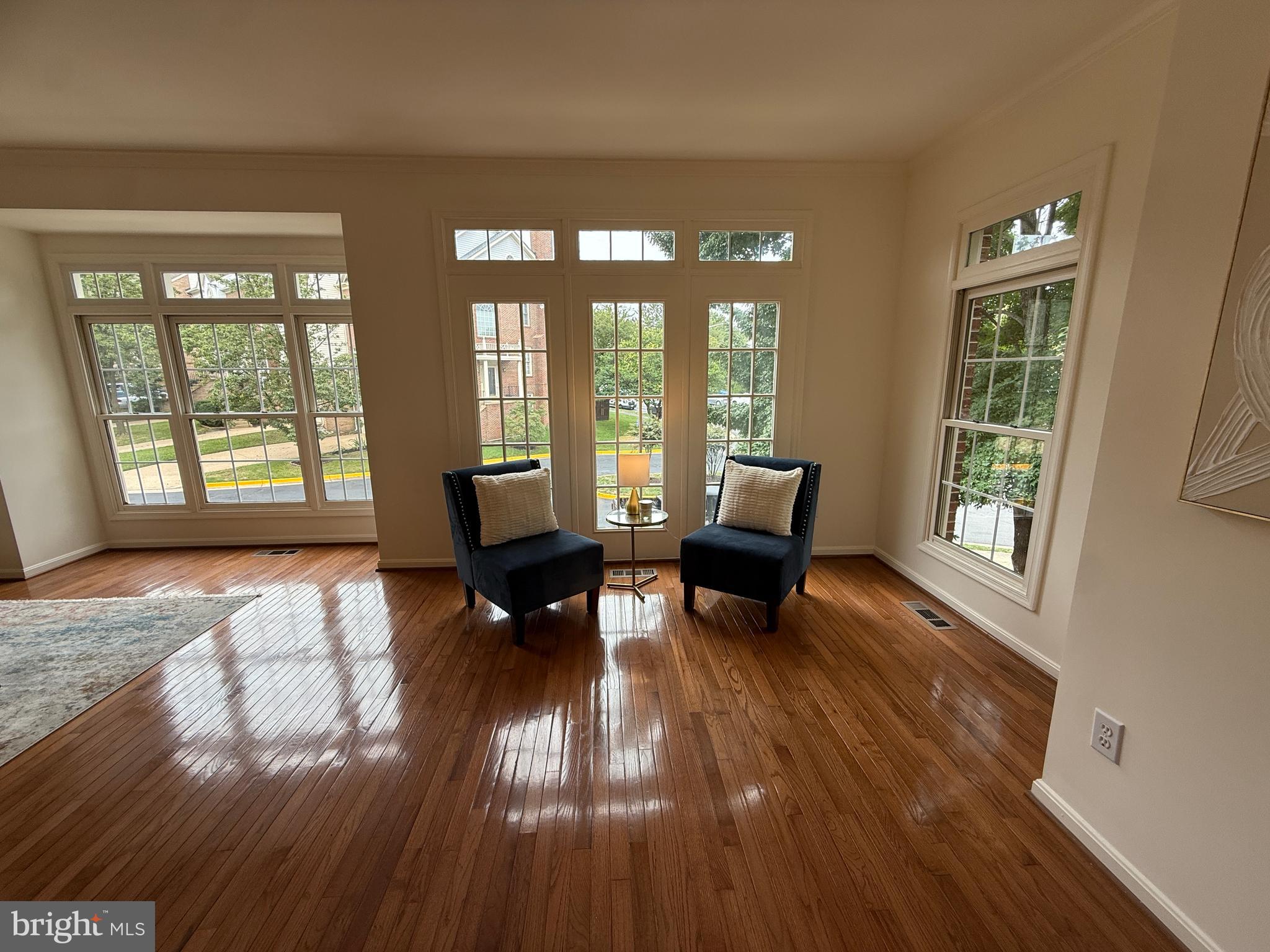 KINGSTOWNE - Residential