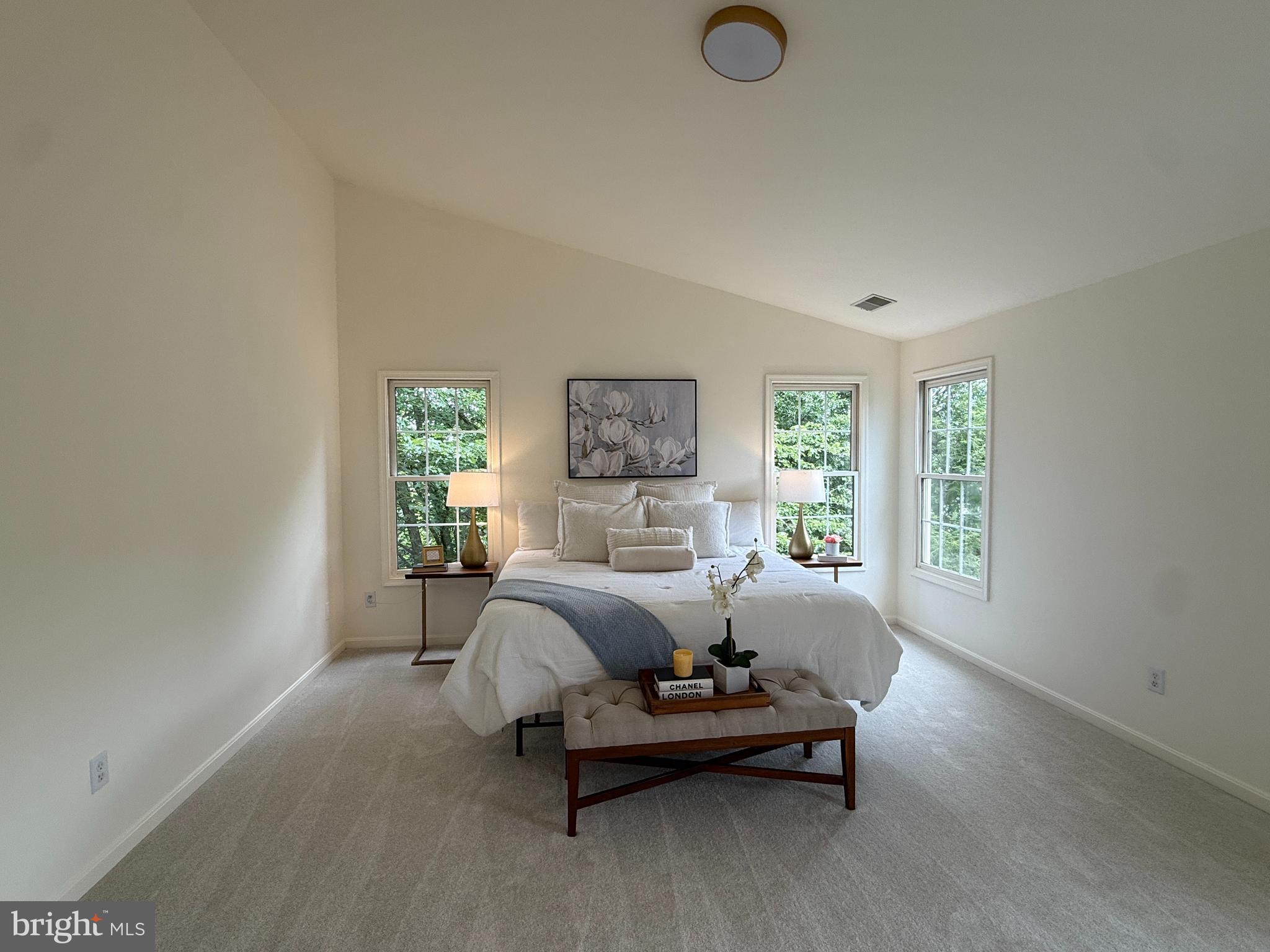 KINGSTOWNE - Residential