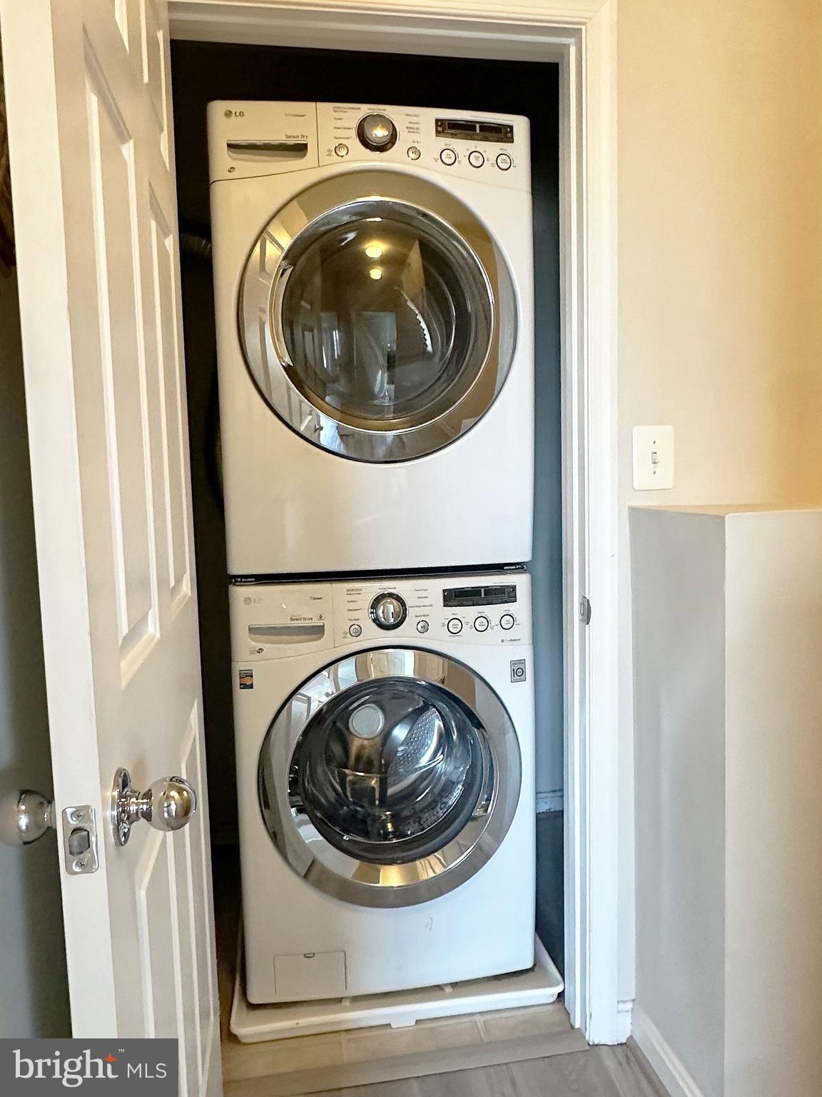 STONEGATE AT FAIRCREST - Residential