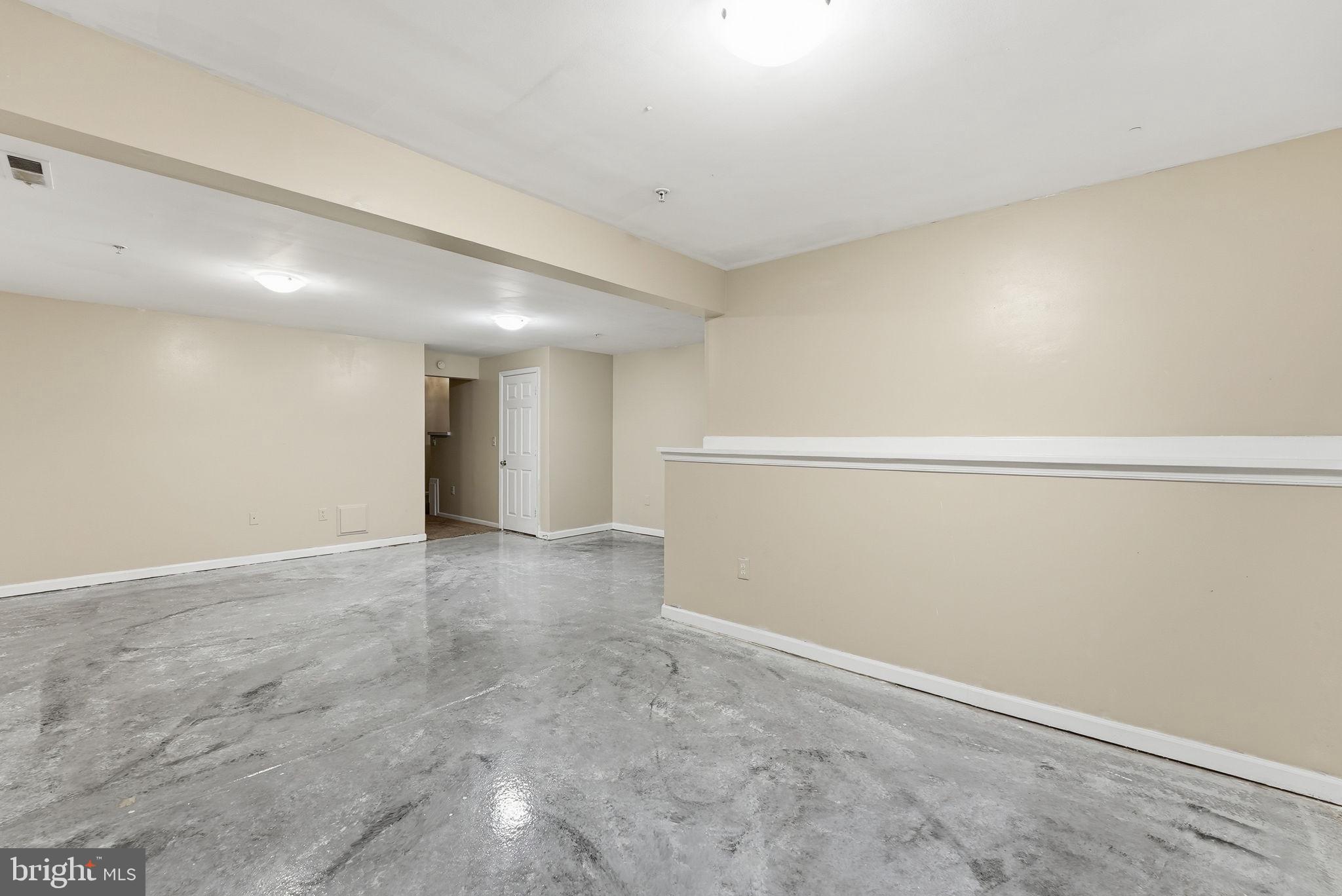 ST CHARLES HUNTINGTON - Residential