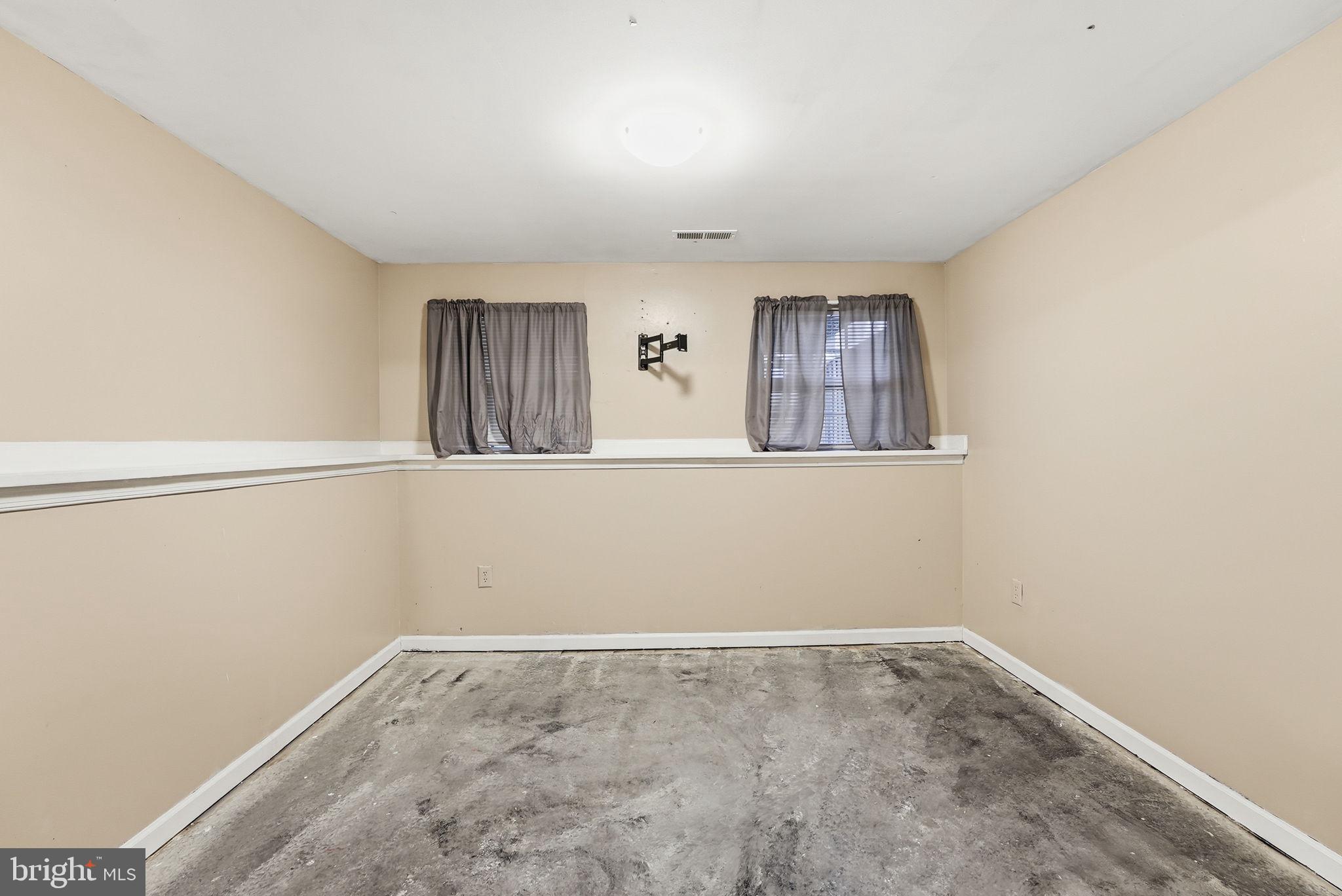 ST CHARLES HUNTINGTON - Residential