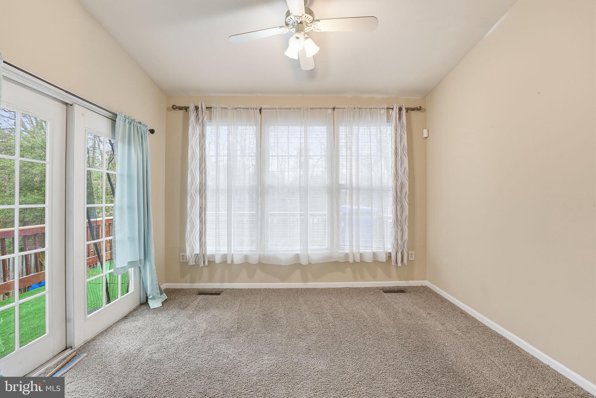 ST CHARLES HUNTINGTON - Residential