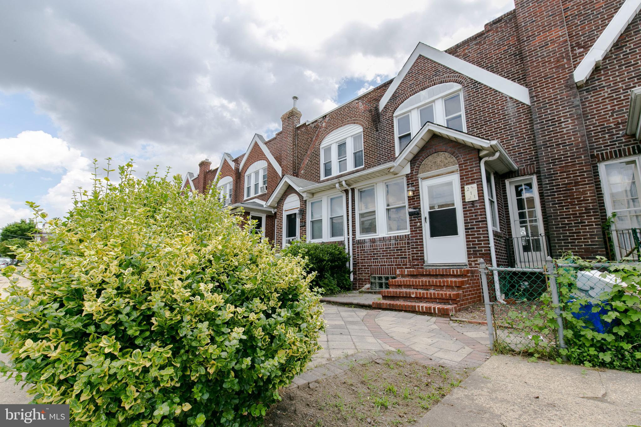 MANAYUNK - Residential Lease