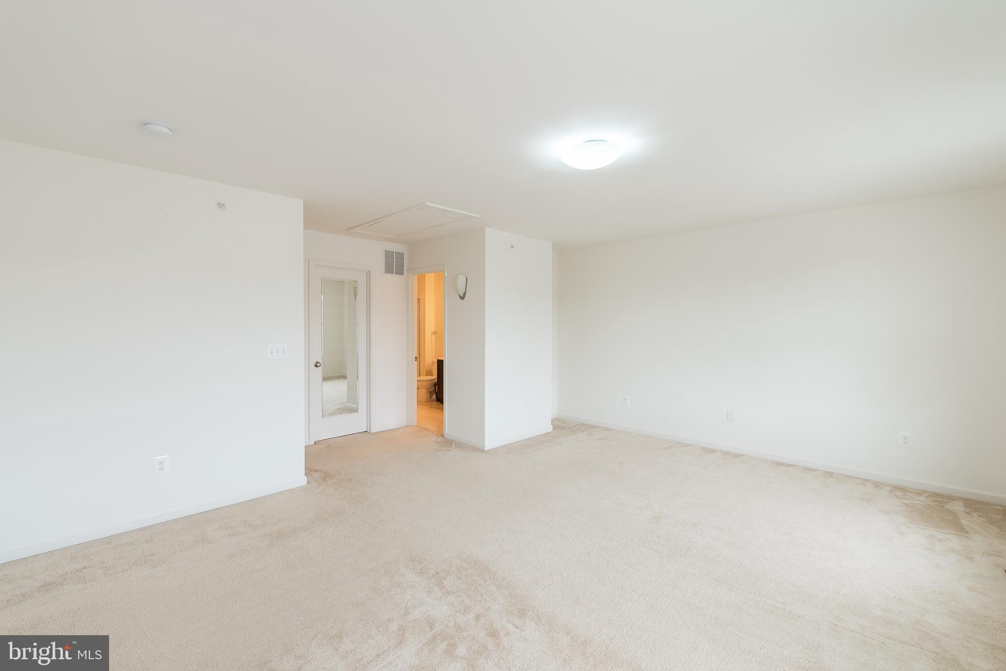 RESERVOIR RIDGE - Residential