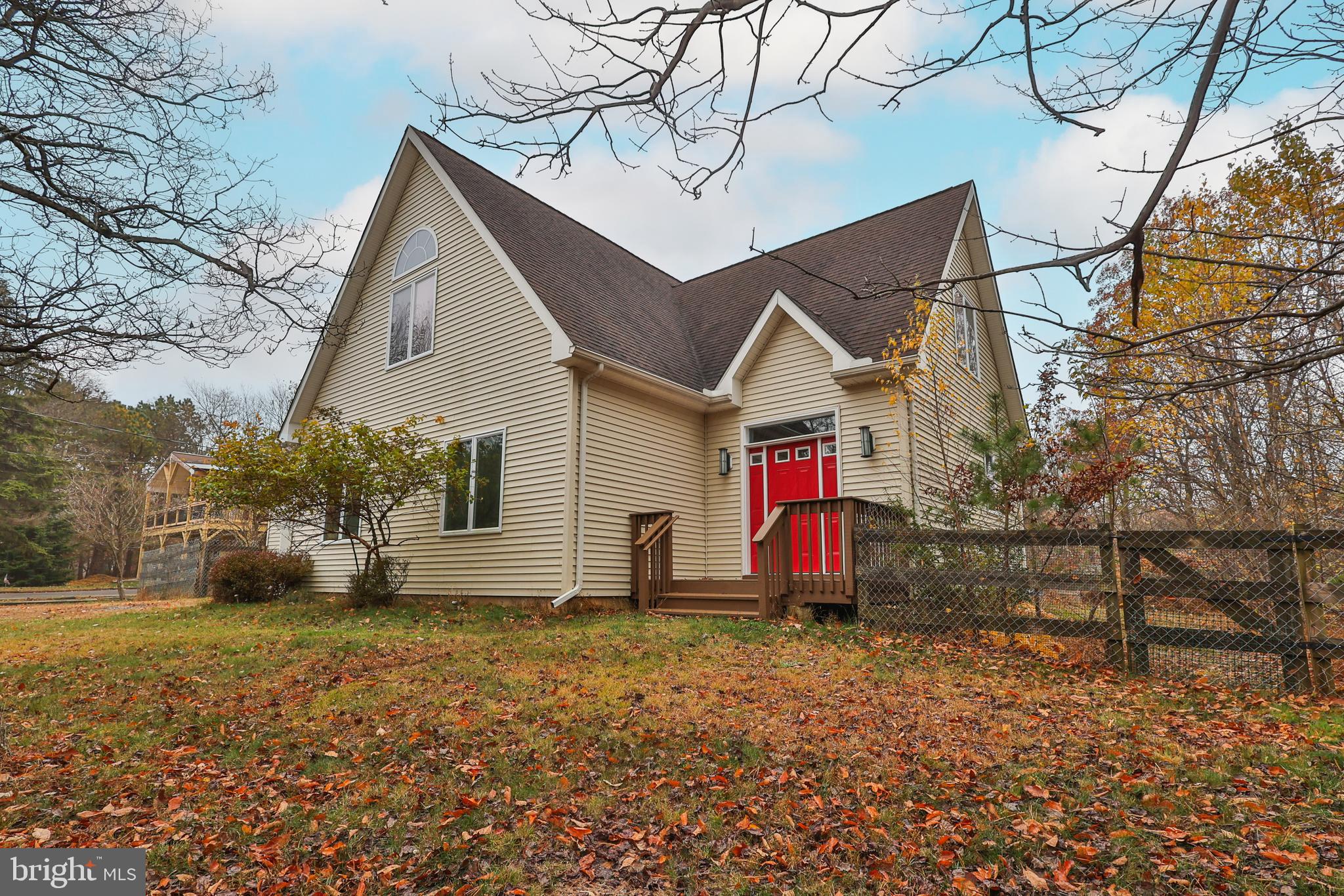 TOWEMENSING TRAILS - Residential