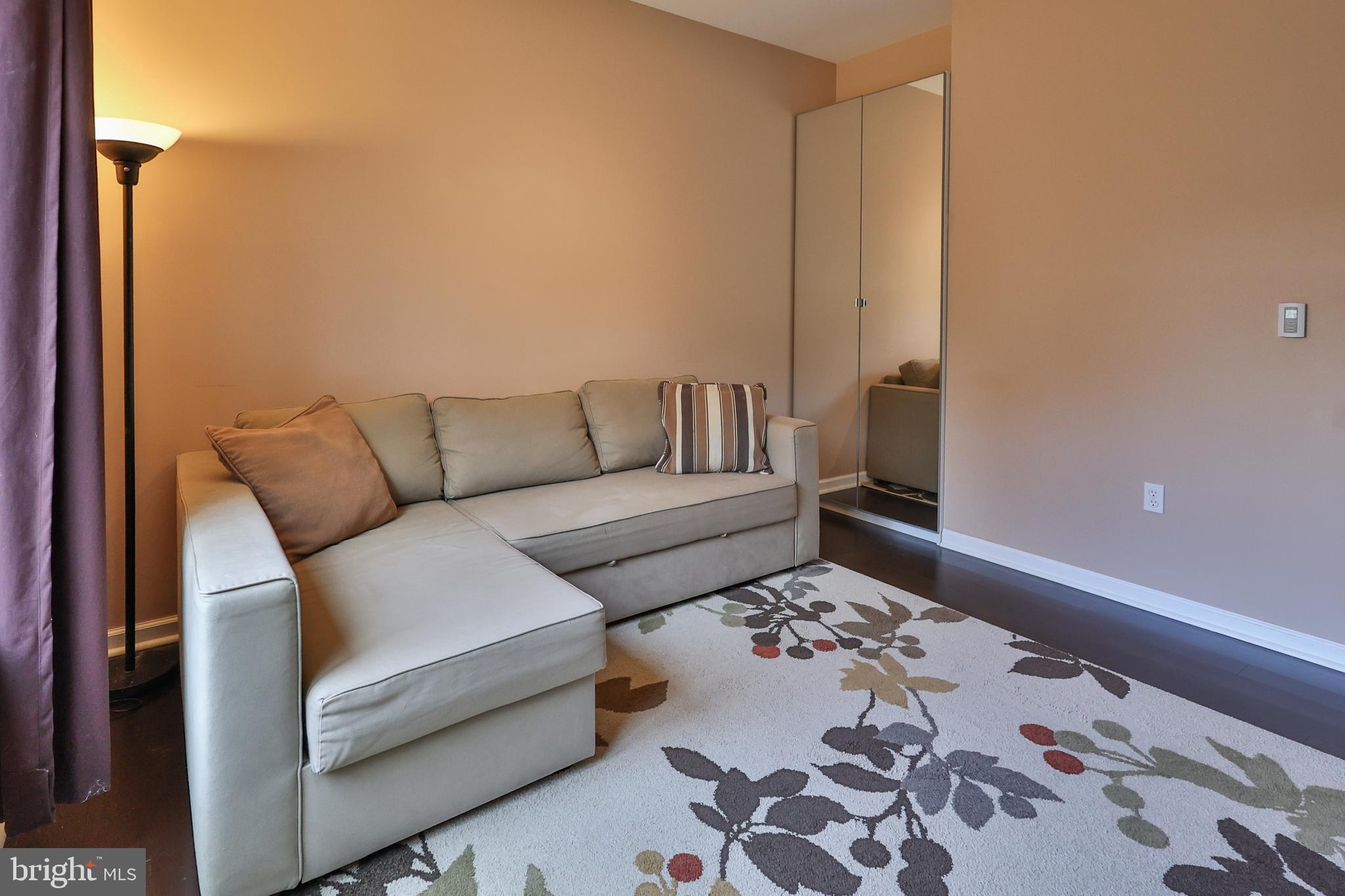 TOWEMENSING TRAILS - Residential