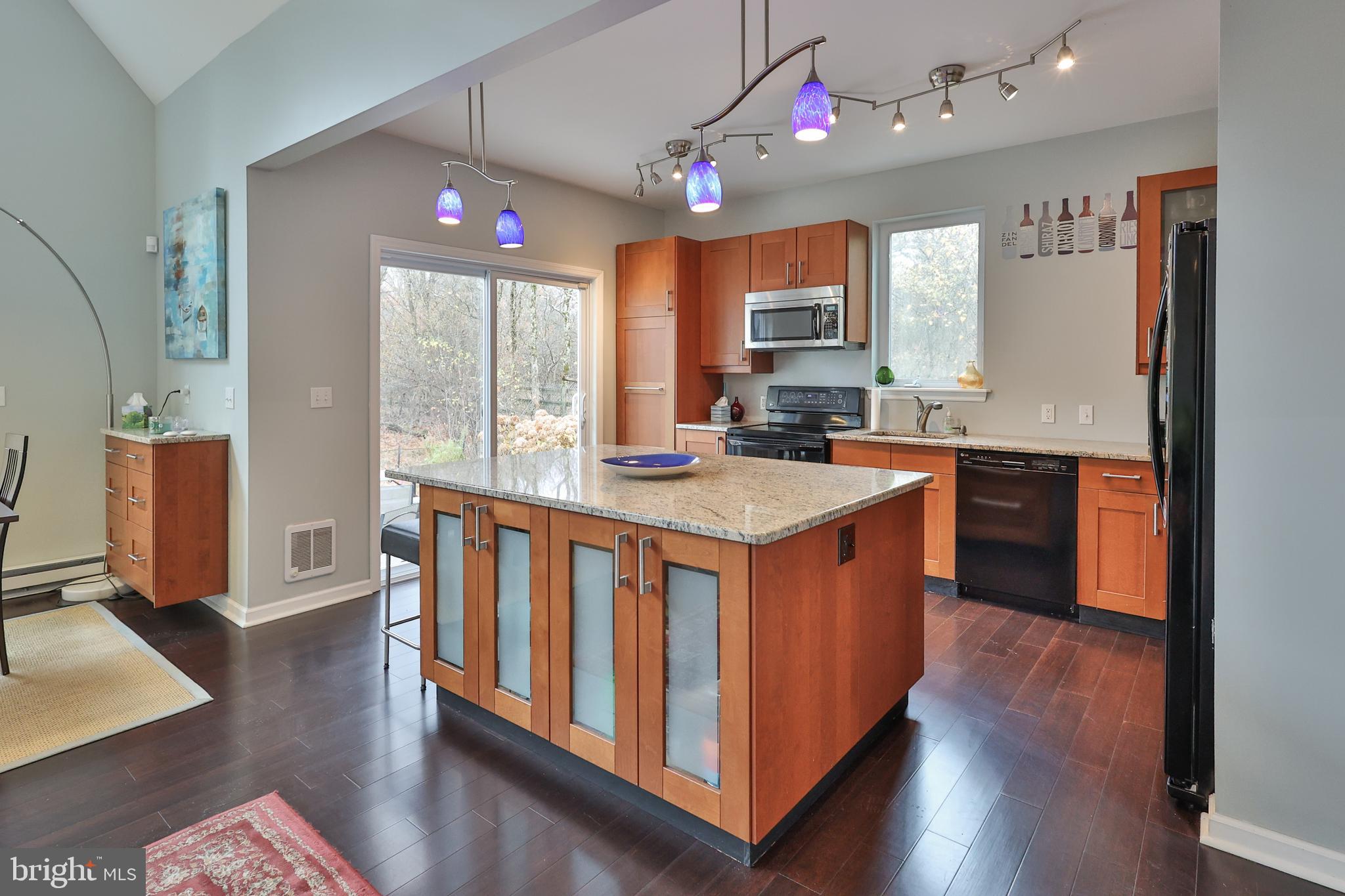 TOWEMENSING TRAILS - Residential