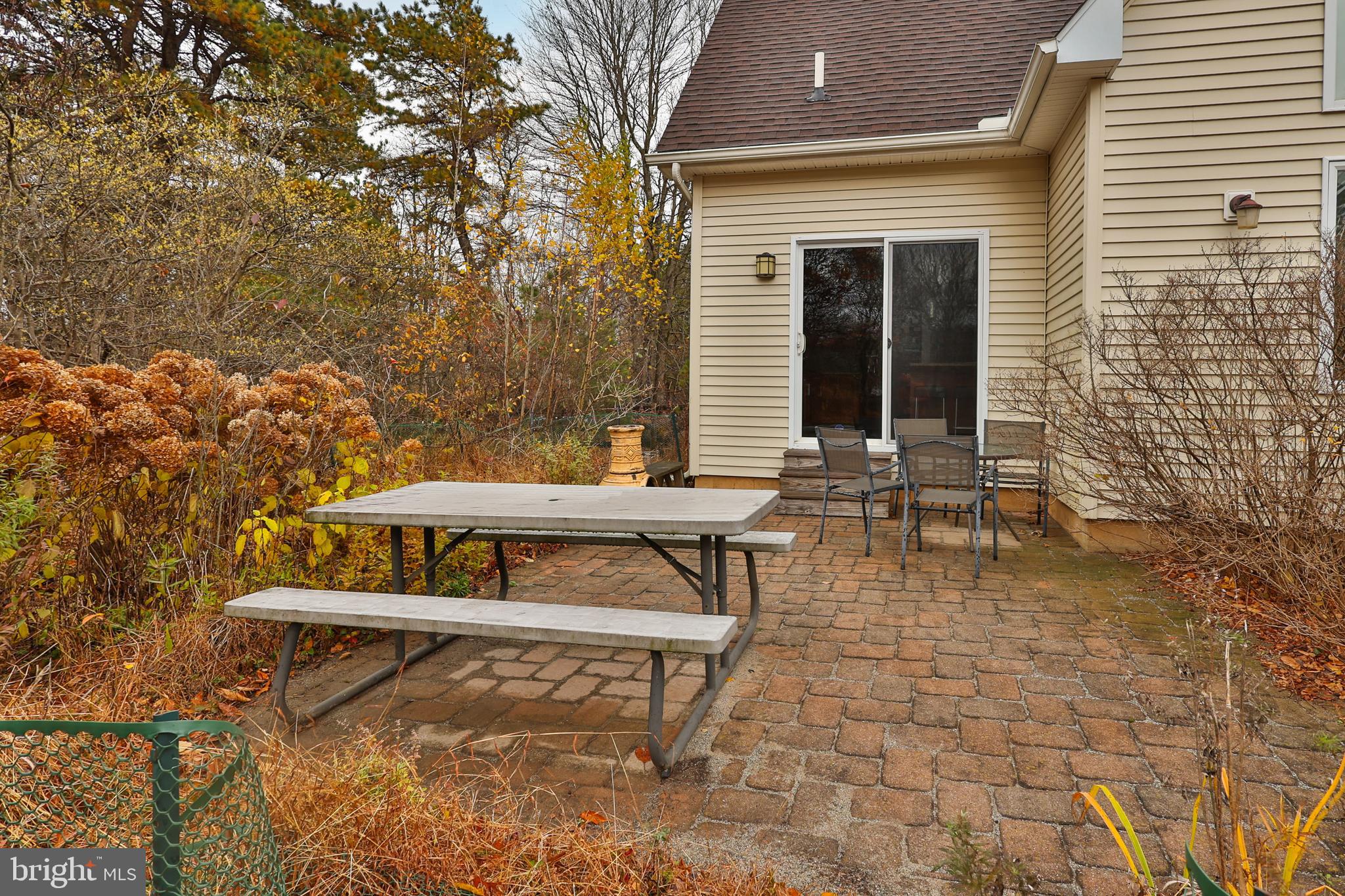 TOWEMENSING TRAILS - Residential