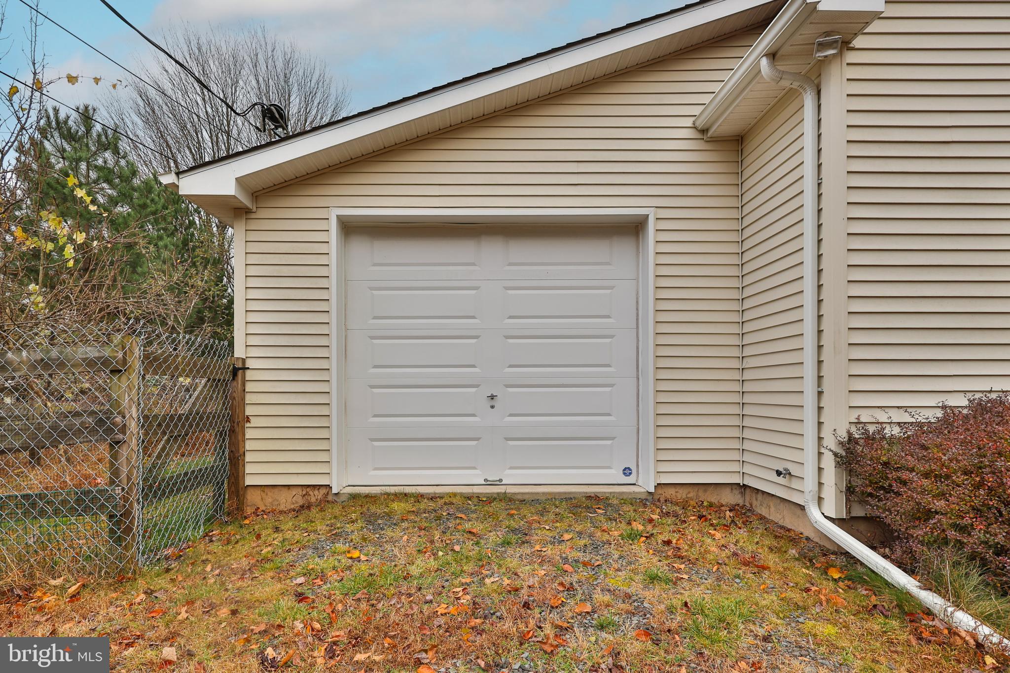 TOWEMENSING TRAILS - Residential